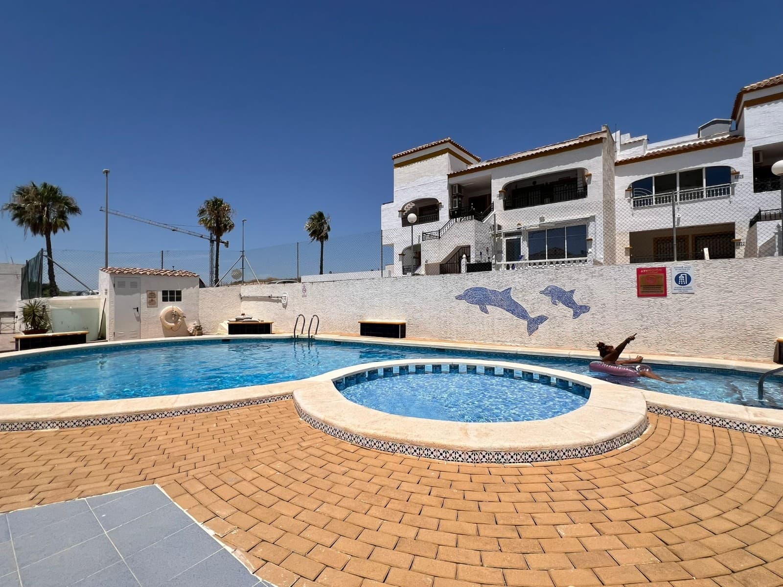 Enjoy comfortable Spanish living in this beautiful south-facing apartmentDiscover this charming ground floor apartment with 2 bedrooms and 1 bathroom on the Costa Blanca, an ideal property for those looking for a holiday home, permanent residence, or a smart investment opportunity in Spain.This fully south-facing property offers a wonderful outdoor living space thanks to its large, enclosed and glazed sun terrace. Equipped with a practical sun awning, this terrace is the perfect place to relax, enjoy the Spanish sunshine all year round, or spend quality time with family and friends.A few steps higher, you will find an additional covered terrace with a table and chairs, offering the perfect spot to enjoy breakfast in the morning sun or relax peacefully with a good book.This apartment combines comfort, location, and quality of life – exactly what many international buyers are looking for when purchasing property on the Costa Blanca.Property Features & LayoutThe apartment offers a practical and comfortable layout including:✅ 2 comfortable bedrooms✅ 1 well-maintained bathroom✅ Spacious living area with dining space and lounge✅ Beautifully furnished interior with sofa and TV unit✅ Air conditioning in the living room for year-round comfort✅ Large south-facing enclosed sun terrace✅ Additional covered terrace for morning sunshine and relaxationThe bright living room is the heart of the home. The combination of the dining area, comfortable seating space, and natural light creates a warm and inviting atmosphere.Thanks to the south orientation, you can enjoy maximum sunshine and the wonderful Mediterranean climate that makes the Costa Blanca one of the most desirable regions in Spain.Why Choose the Costa Blanca?The Costa Blanca is one of the most popular regions in Spain for Belgian and Dutch buyers. The perfect combination of sunshine, sea, nature, and relaxed Mediterranean lifestyle makes this area extremely attractive.Advantages of living on the Costa Blanca:☀️ More than 300 days of sunshine per year🌊 Beautiful beaches and a relaxed coastal lifestyle⛳ Excellent golf courses nearby🍽️ Fantastic gastronomy with local markets and restaurants✈️ Easy access through international airports🏡 Excellent opportunities for property investmentWhether you are searching for an apartment in Spain, a villa on the Costa Blanca, a home close to the sea, or a modern new build property in Spain, this region offers opportunities for every lifestyle.Buying Spanish Property with Bel-Chic PropertiesAt Bel-Chic Properties, we provide personal and professional guidance throughout every step of your property journey on the Costa Blanca.As an experienced Costa Blanca real estate agent, based in Los Montesinos, we have extensive knowledge of the local property market. We assist Belgian and Dutch clients in finding their ideal home in Spain with a transparent, reliable, and professional approach.Our services include:✔ Personal guidance during your property search✔ A selection of properties matching your requirements✔ Professional support during the purchase process in Spain✔ Local market expertise and trusted advice✔ Assistance from the first viewing until you receive the keysYour dream home in Spain starts with a reliable partner who truly knows the region.Investing in Spanish Property on the Costa BlancaProperty on the Costa Blanca remains highly attractive thanks to strong demand for holiday homes, permanent residences, and investment properties.A south-facing apartment like this offers many advantages:✔ Attractive for holiday rental opportunities✔ Low maintenance compared to larger properties✔ High demand for homes with outdoor space and sunshine✔ Possibility to enjoy your property while making a valuable investmentThe combination of the excellent climate, international appeal, and growing popularity of the region makes buying property in Spain an interesting choice for many European buyers.Discover Your Future Home on the Costa BlancaAre you looking for a sunny apartment in Spain, a second home near the sea, or an investment property on the Costa Blanca?Contact Bel-Chic Properties today and discover how we can help you find your ideal property in Spain.Bel-Chic Properties – your trusted real estate partner on the Costa Blanca.