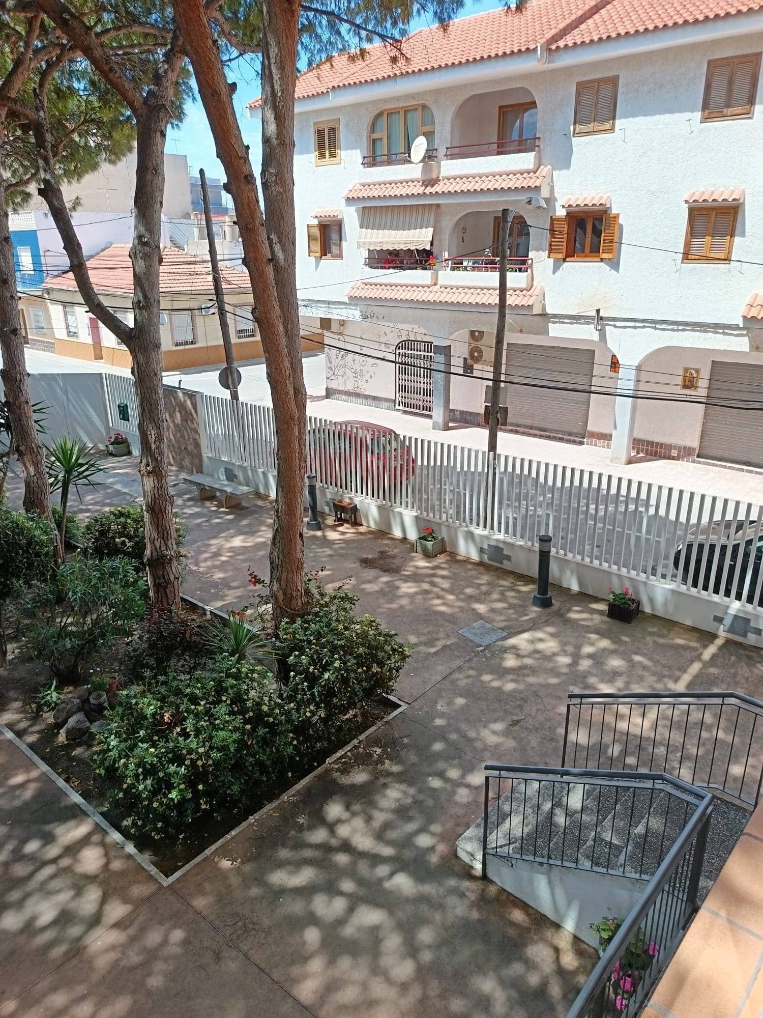 Imagine waking up every morning to the sea breeze, just 50 meters from Villananitos Beach. This charming apartment in San Pedro del Pinatar, located in the Lo Pagán area, offers you the opportunity to live in a privileged environment, with all amenities within reach and the tranquility of the Mar Menor as your backdrop. With a surface area of 57.87 m², this home is ready to move into without a worry. It features two double bedrooms, a full bathroom (including an en suite), a fully equipped kitchen, and a cozy living area that opens onto a balcony with open views—perfect for enjoying natural light thanks to its excellent southeast orientation. The apartment has wooden interior carpentry, gres flooring, and PVC windows with Climalit for insulation and comfort. It comes fully furnished, ready to enjoy from day one. It also includes many extras that make a difference: built-in wardrobes, a storage room, elevator, pantry, communal garden, accessibility for people with reduced mobility, an adapted home, and a scenic viewpoint ideal for unwinding. Located in a residential complex surrounded by supermarkets, schools, medical centers, hospitals, parks, playgrounds, and shopping centers. With easy access to public transport and surrounded by green areas and golf courses, this apartment is ideal as a first home, vacation retreat, or investment opportunity. Don’t miss the chance to live by the sea in a charming area with exceptional quality of life. Come visit—and let yourself fall in love!
