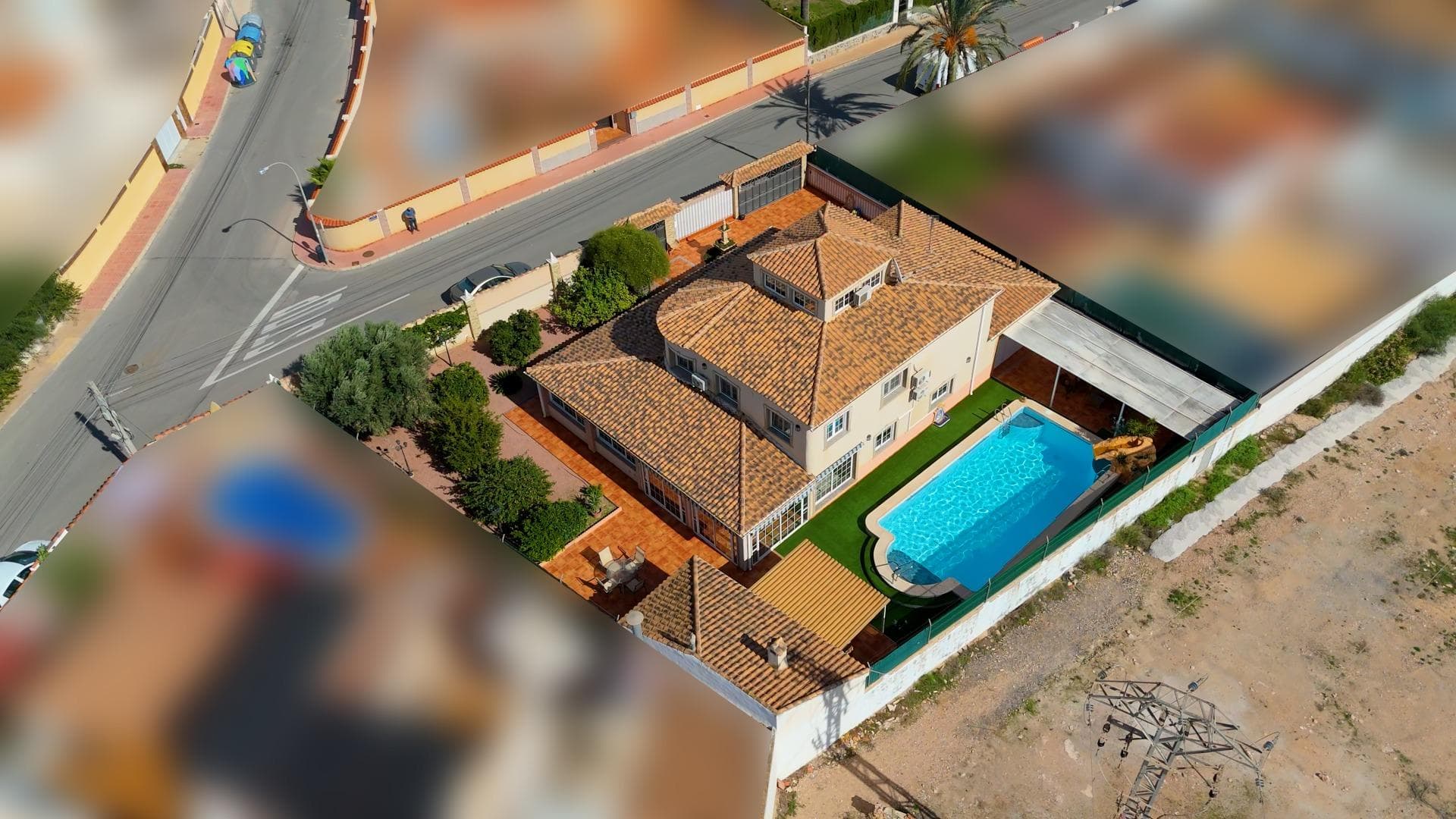 I present this huge villa in Chaparral. Chaparral is one of the best areas of Torrevieja if you're looking for quality of life, tranquility, and comfort, without sacrificing essential services. Torrevieja is a coastal city located on the Costa Blanca. It's a tourist area, known for its multitude of beaches and sunny climate. In this villa, you'll live a life of luxury: its immense garden with a pool, a summer kitchen with a fireplace, barbecue, and a lounge area will make your summers unforgettable. But what makes this house stand out is that it has: a movie theater with a giant screen, a wine cellar for wine lovers, a bar with a counter and chairs, perfect for entertaining friends, and an office where you can work in a comfortable space. It also has a closed garage for several cars. The house has two floors, is bright and spacious, with a good layout and many rooms, perfect for a large family. It has a bar in the living room along with a wine cellar. A large, fully equipped independent kitchen. The house has 6 bedrooms. It has 3 furnished bedrooms and a dressing area. The other 3 bedrooms are used for entertaining, with a home theater, wine cellar, and office. It has 3 bathrooms, one of which has a Jacuzzi tub. And finally, it has a glass-enclosed solarium. The house has gas-fired floor heating throughout. It is located in one of the best areas of Chaparral. It is a very quiet and comfortable residential area. It stands out for its sunny climate and its surrounding green areas. It is also close to essential services, beaches, and entertainment options. Finally, it has good connectivity within the city and also with other cities. It is a large house, perfect for a large family who likes to live in peace and quiet yet close to everything!
