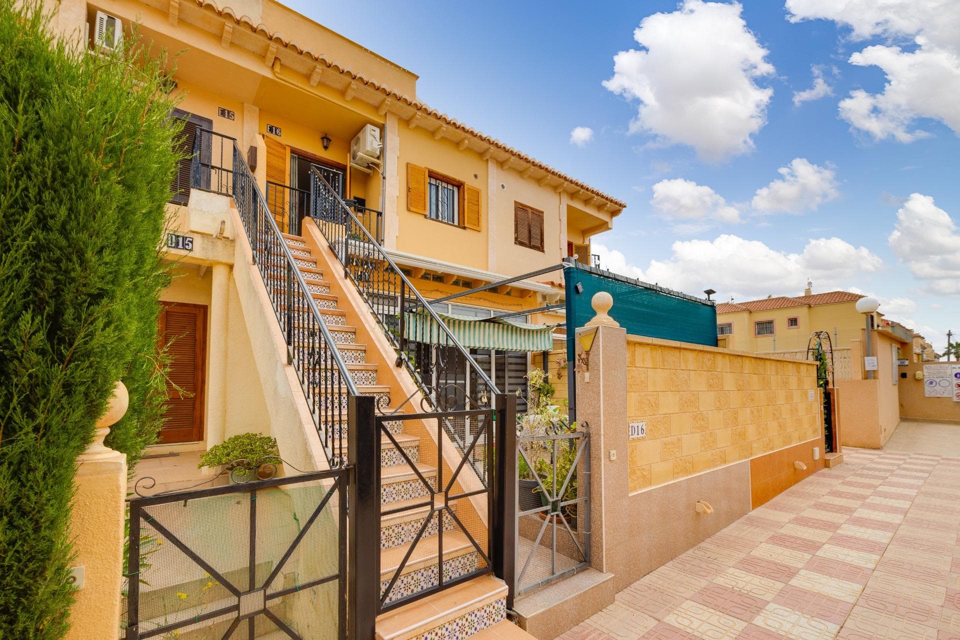 ☀️ Stunning Top-Floor Spanish Bungalow with Private Solarium – El Chaparral, Torrevieja Discover the perfect blend of Mediterranean charm and modern comfort with this beautifully presented top-floor bungalow, ideally located in the highly sought-after area of El Chaparral, Torrevieja. This inviting home offers 2 spacious bedrooms and 1 stylish bathroom, designed for relaxed living and effortless enjoyment. The bright and airy living space flows seamlessly into a functional kitchen, creating a welcoming atmosphere whether you're entertaining guests or enjoying quiet evenings at home. Step outside and experience what truly sets this property apart — your private rooftop solarium, the ideal space for soaking up the Spanish sun, hosting unforgettable gatherings, or simply unwinding with views of the surrounding area. Set within a well-maintained community, residents benefit from access to a beautiful communal swimming pool, perfect for cooling off during warm Costa Blanca days. Location is everything — and this property delivers: Situated in the picturesque El Chaparral area, next to the stunning La Mata Natural Park and salt lake, known for its scenic walking routes and tranquil surroundings Just moments from a wide range of amenities, restaurants, shops, and leisure options Close to popular water parks and family attractions Convenient bus route directly into Torrevieja right on your doorstep Only a short drive to the beautiful beaches of the Costa Blanca Whether you're searching for a holiday retreat, permanent residence, or investment opportunity, this charming bungalow ticks all the boxes with its unbeatable combination of location, lifestyle, and outdoor living. ✨ A true slice of Spanish sunshine living – ready to enjoy.