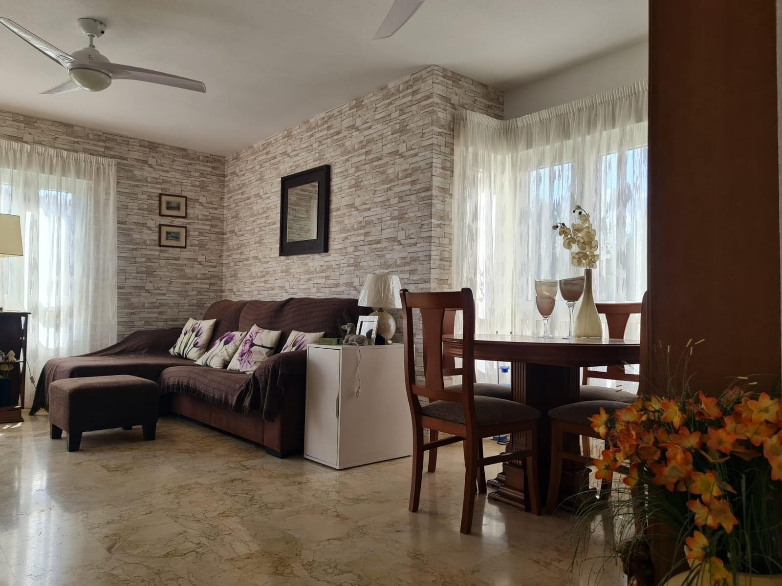 Bedrooms: 3, Bathrooms: 2, Villa in Orihuela  Costa, Alicante, Spain