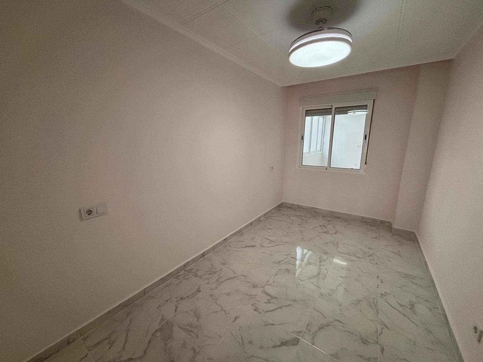 Bedrooms: 3, Bathrooms: 3, Penthouse in Torrevieja, Alicante, Spain