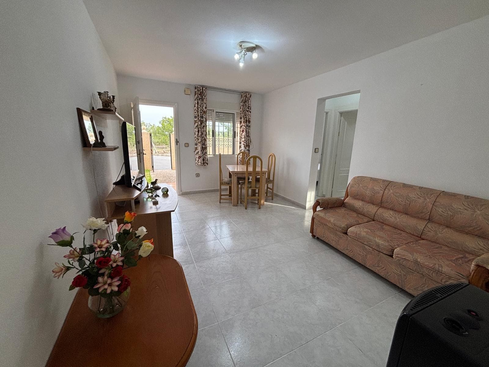 Bedrooms: 2, Bathrooms: 1, Bungalow in Torrevieja, Alicante, Spain