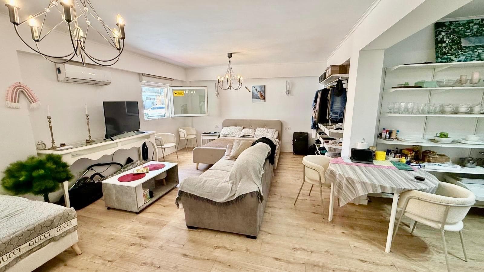 Bedrooms: 2, Bathrooms: 2, Apartment in Torrevieja, Alicante, Spain