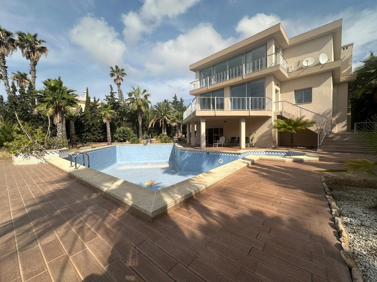 Bedrooms: 4, Bathrooms: 4, Villa in Ciudad Quesada, Alicante, Spain