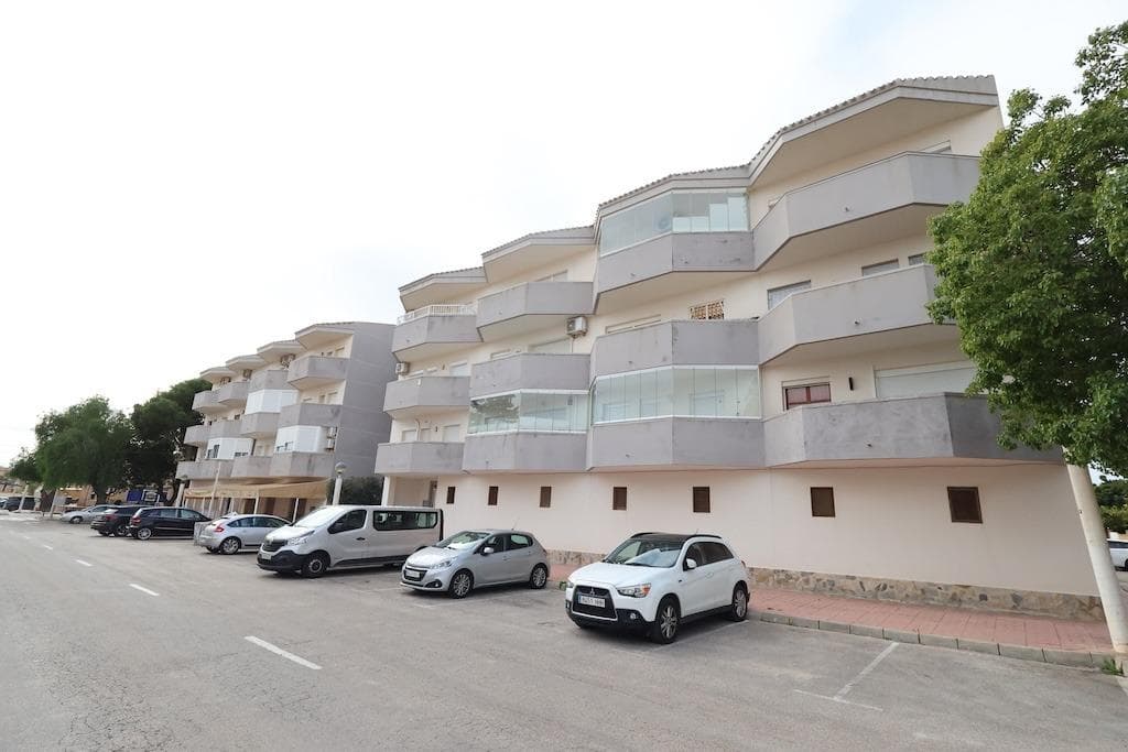 Bedrooms: 1, Bathrooms: 1, Apartment in Orihuela  Costa, Alicante, Spain