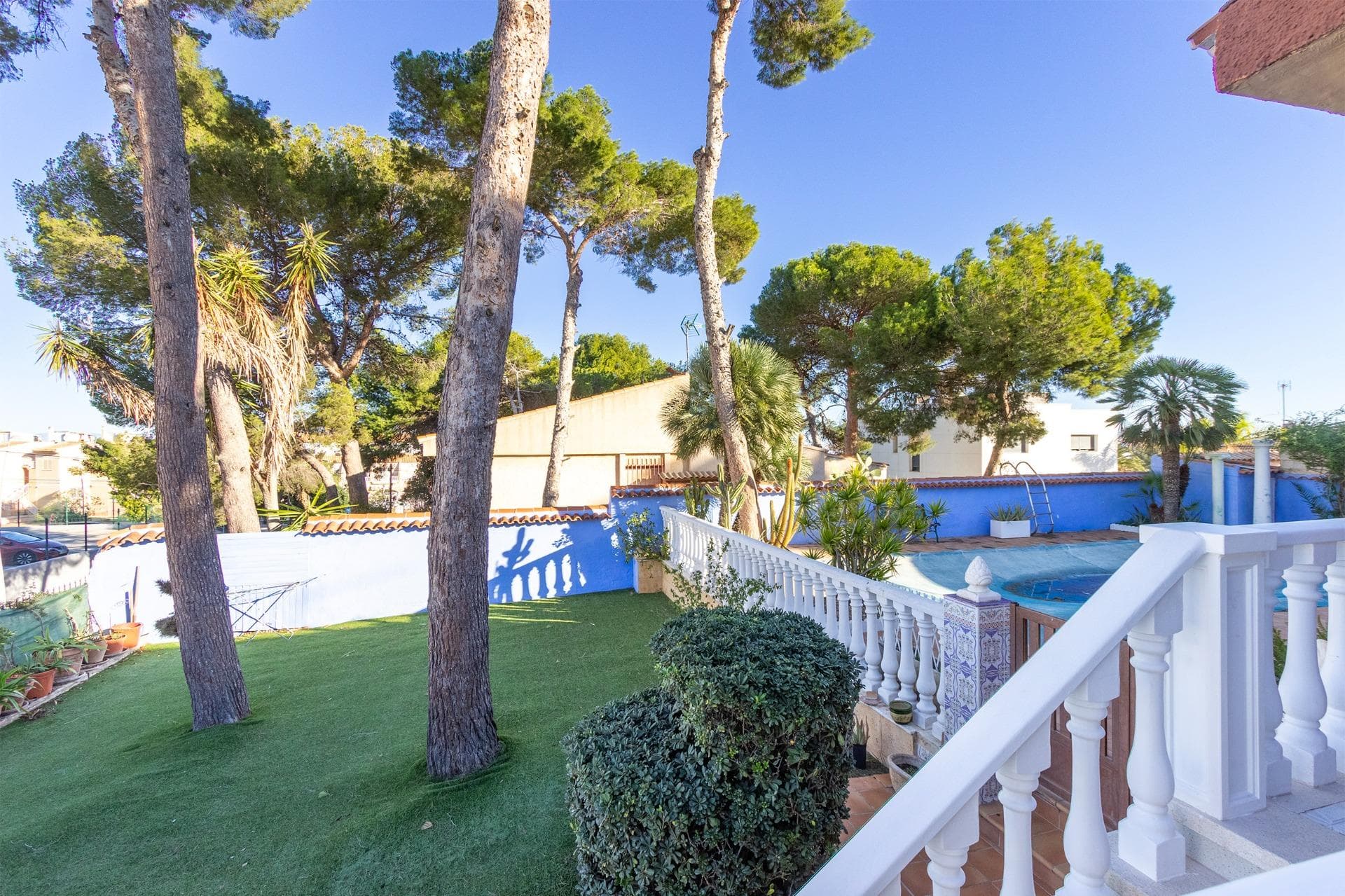 Bedrooms: 4, Bathrooms: 3, Villa in Torrevieja, Alicante, Spain
