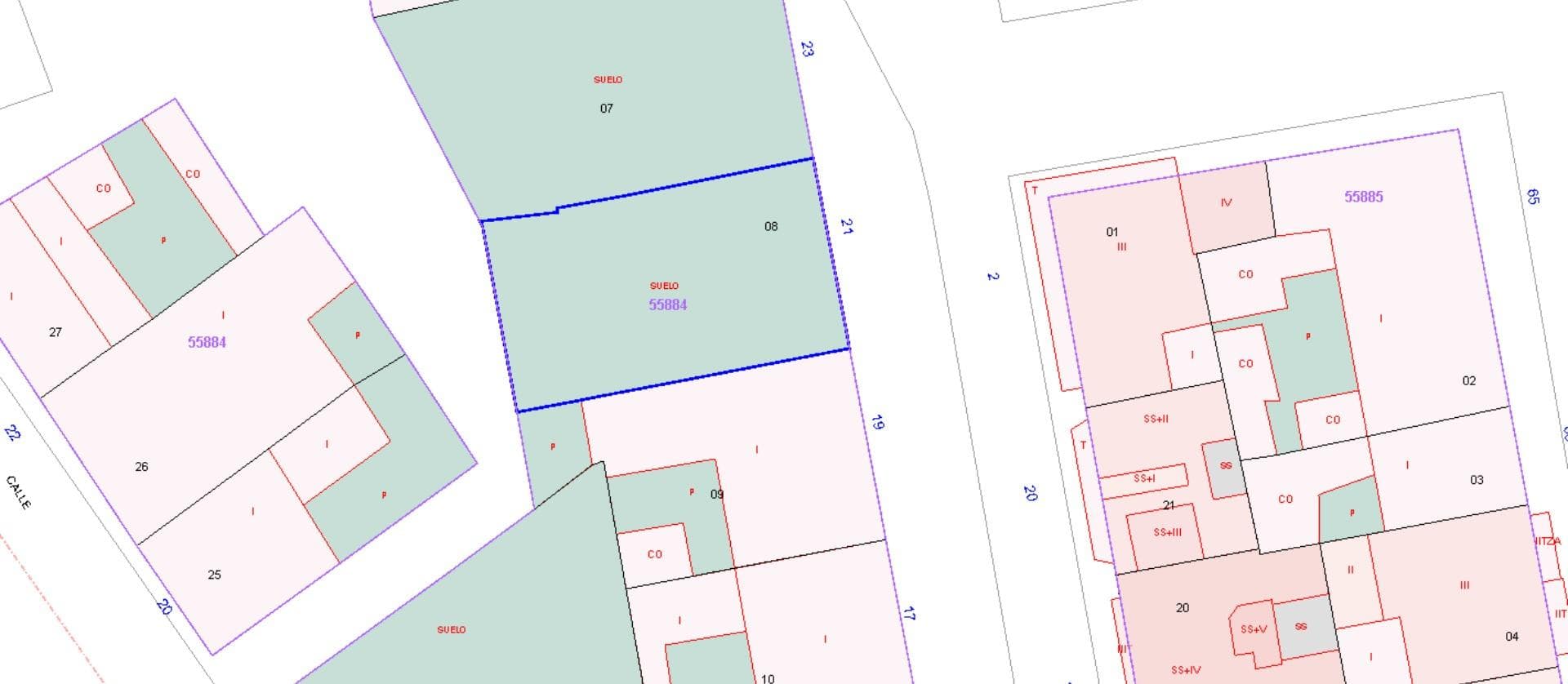Unique investment opportunity on an urban plot with great potential! This plot, with an excellent East-West orientation and views to the middle of the street, is in a privileged location, as it faces two streets, which maximises its accessibility and visibility. Here you have the possibility of constructing a residential building or a single-family dwelling, with entrance to the basement-carport via Alicante street and access to the first floor via the rear pedestrian street. Imagine enjoying sea views from the upper floors of your future project! Permitted uses: - Dominant use: Residential - Compatible uses: - Tertiary in exclusive building - Commercial in exclusive building - Commercial on ground floor - Office use Incompatible uses: Industrial Urban parameters: - Minimum plot size: 150 m² (smaller plots will be allowed if they already exist before the General Plan). - Buildable depth: 20 m - Maximum number of storeys: Ground floor + 2 storeys + attic - Maximum regulatory height: 13.50 m - Basements: Permitted This plot is ideal for developers and entrepreneurs looking to create an attractive project in a growing area. With the possibility of combining residential and commercial uses, this plot offers great versatility to adapt to the needs of the market. Don't miss this opportunity to build the future you envision! Contact us for more information and to explore the potential of this plot.