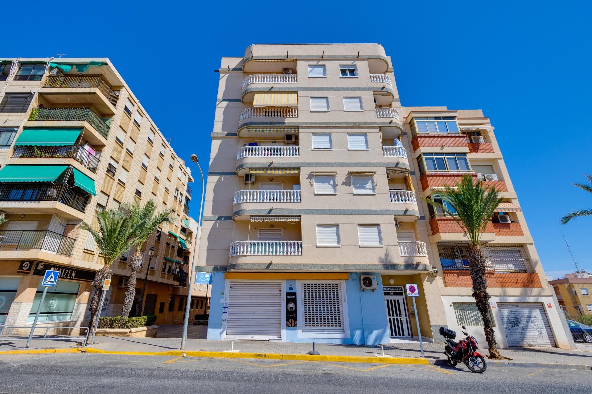 Bedrooms: 2, Bathrooms: 1, Apartment in Guardamar del Segura, Alicante, Spain
