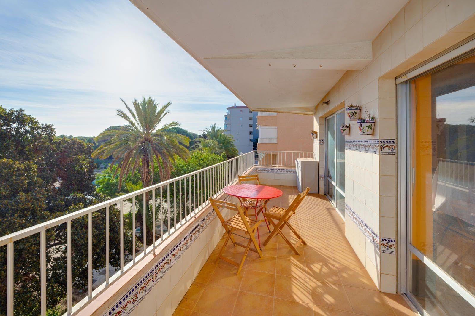 Bedrooms: 2, Bathrooms: 1, Apartment in Guardamar del Segura, Alicante, Spain