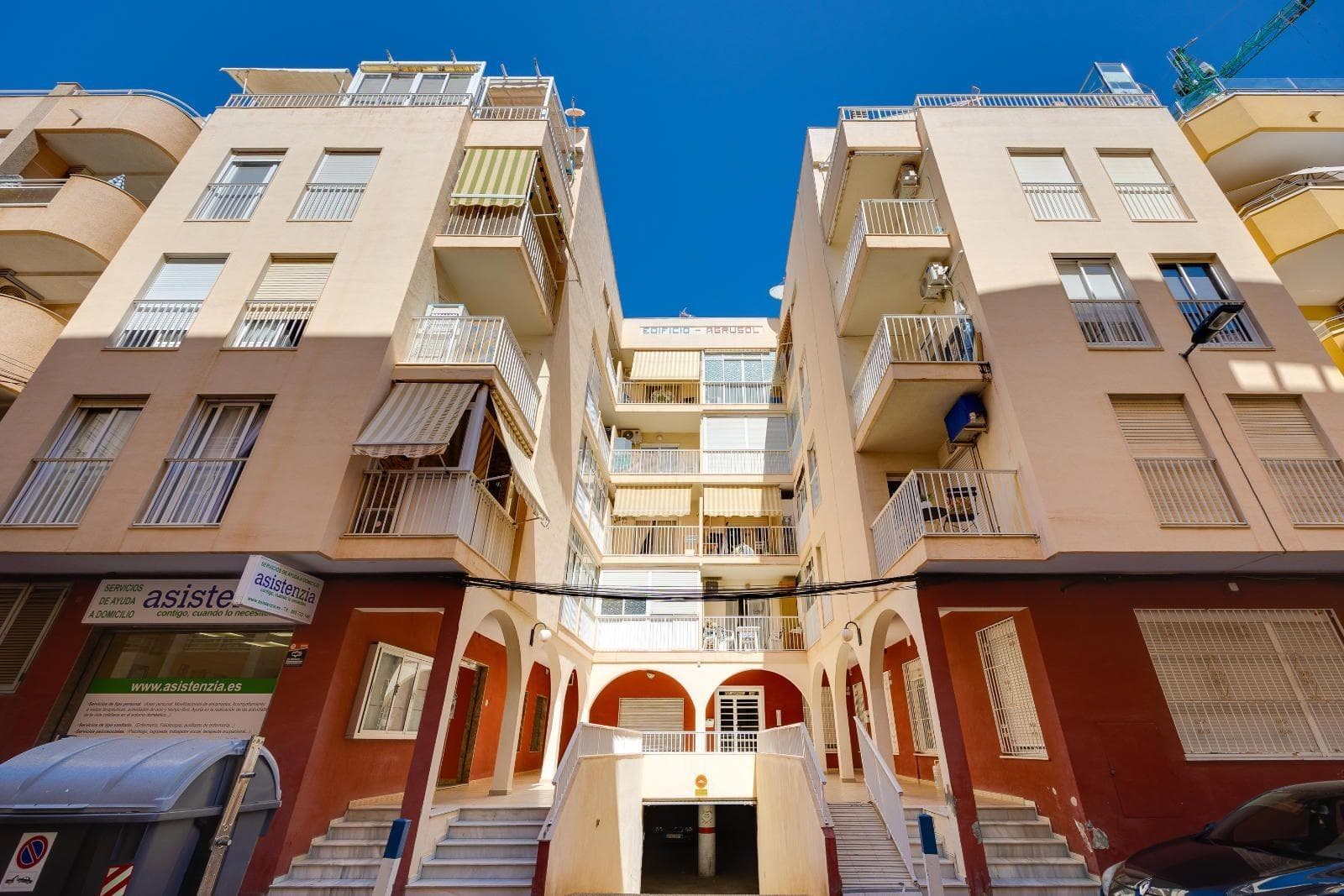 Bedrooms: 1, Bathrooms: 1, Apartment in Torrevieja, Alicante, Spain