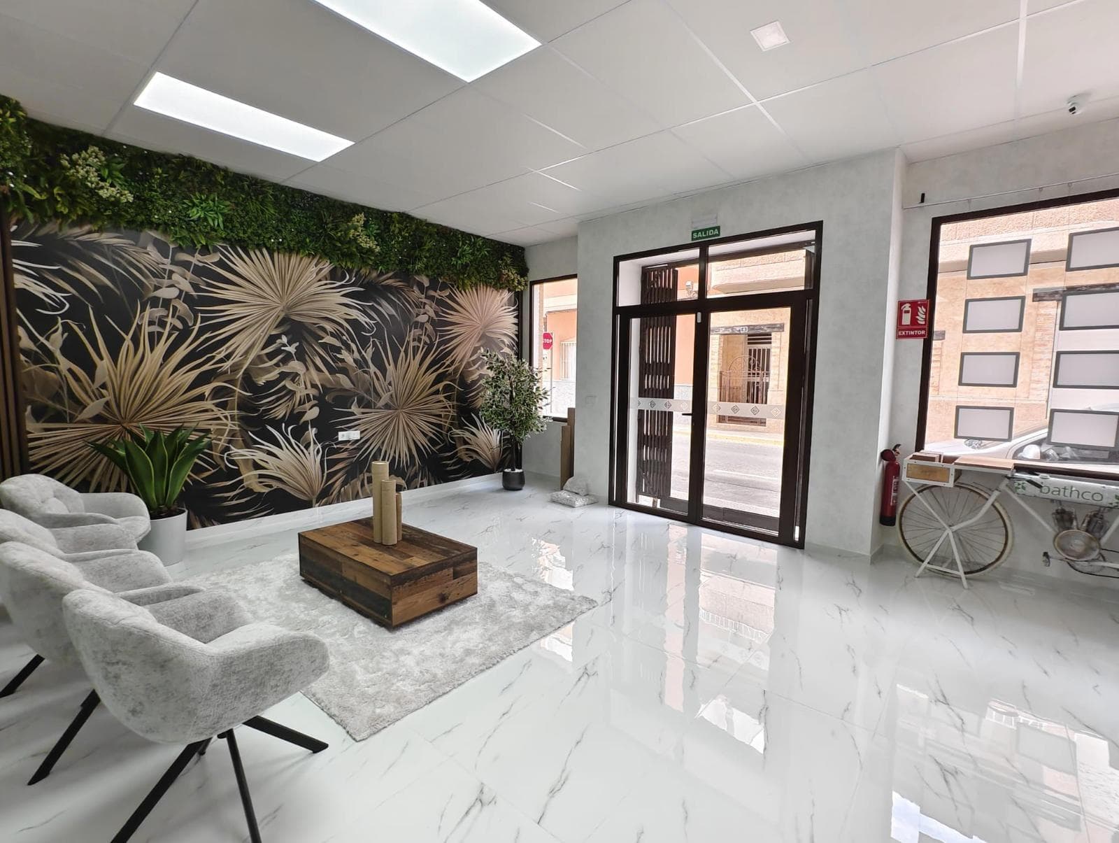 Bedrooms: 0, Bathrooms: 1, Commercial in Los Montesinos, Alicante, Spain