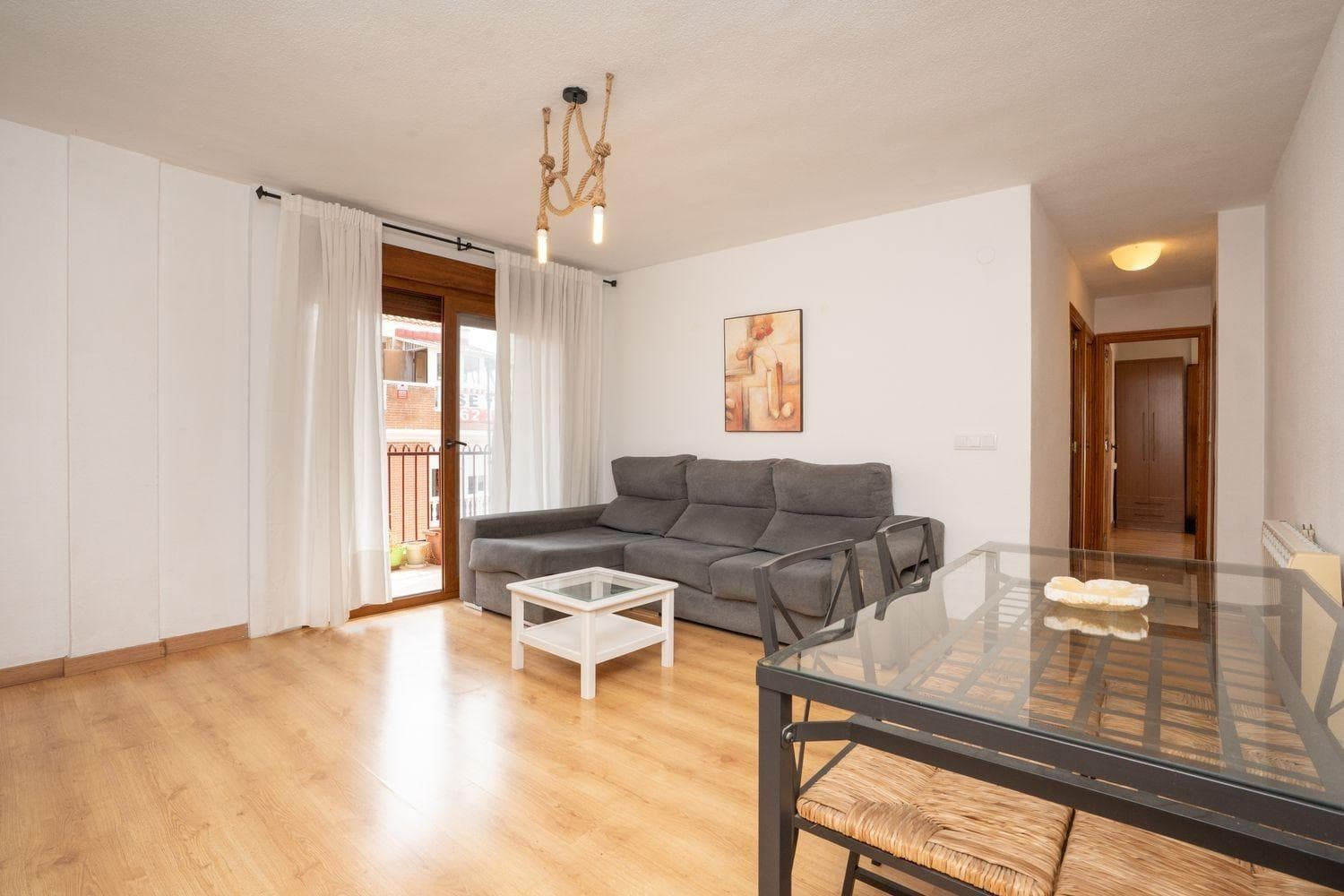 Bedrooms: 3, Bathrooms: 1, Apartment in Torrevieja, Alicante, Spain