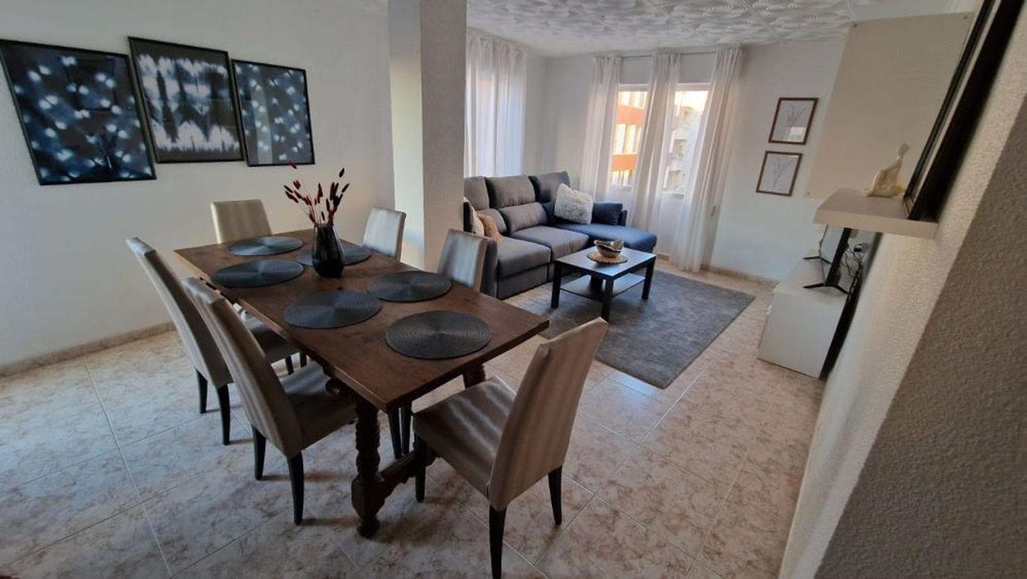 Bedrooms: 3, Bathrooms: 2, Apartment in Torrevieja, Alicante, Spain