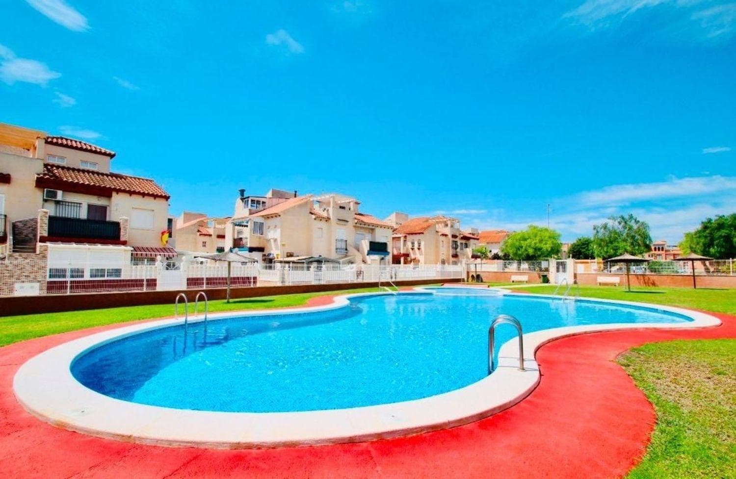Bedrooms: 3, Bathrooms: 1, Bungalow in Orihuela  Costa, Alicante, Spain