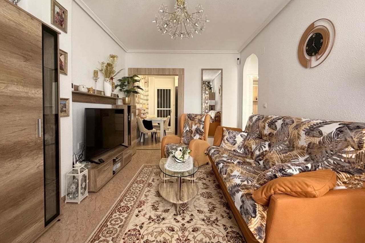 Bedrooms: 2, Bathrooms: 1, Apartment in Torrevieja, Alicante, Spain