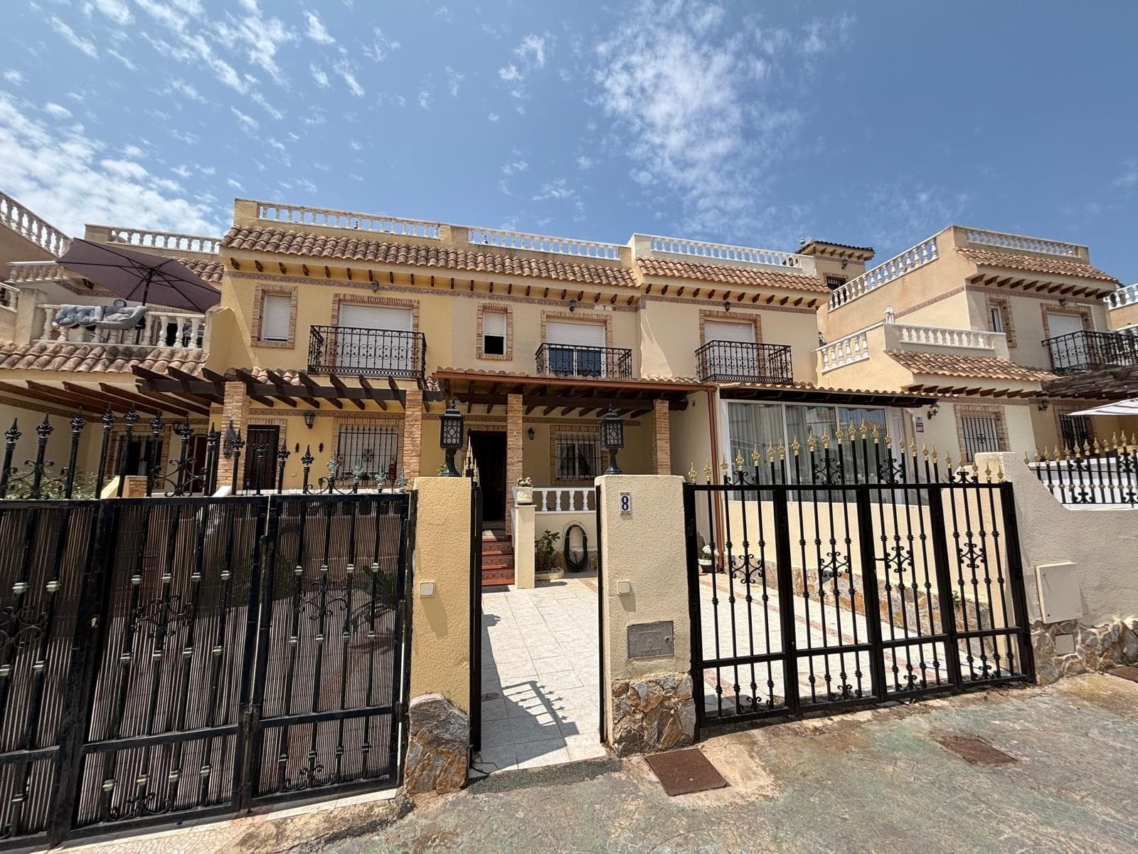 Bedrooms: 2, Bathrooms: 1, Duplex in Orihuela  Costa, Alicante, Spain