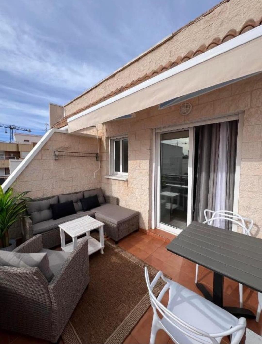 Bedrooms: 2, Bathrooms: 2, Penthouse in Torrevieja, Alicante, Spain