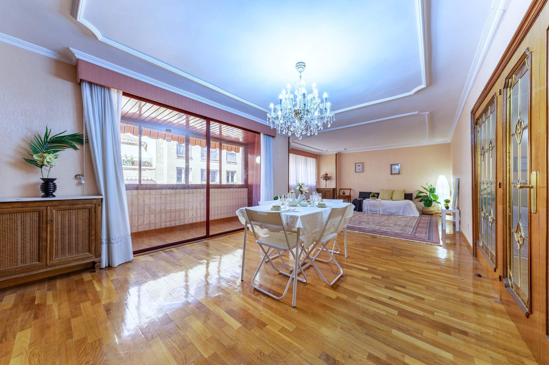 Bedrooms: 5, Bathrooms: 2, Apartment in Alicante, Alicante, Spain