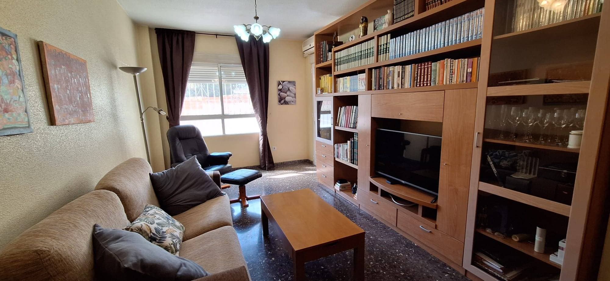 Bedrooms: 3, Bathrooms: 1, Apartment in Murcia, Murcia, Spain