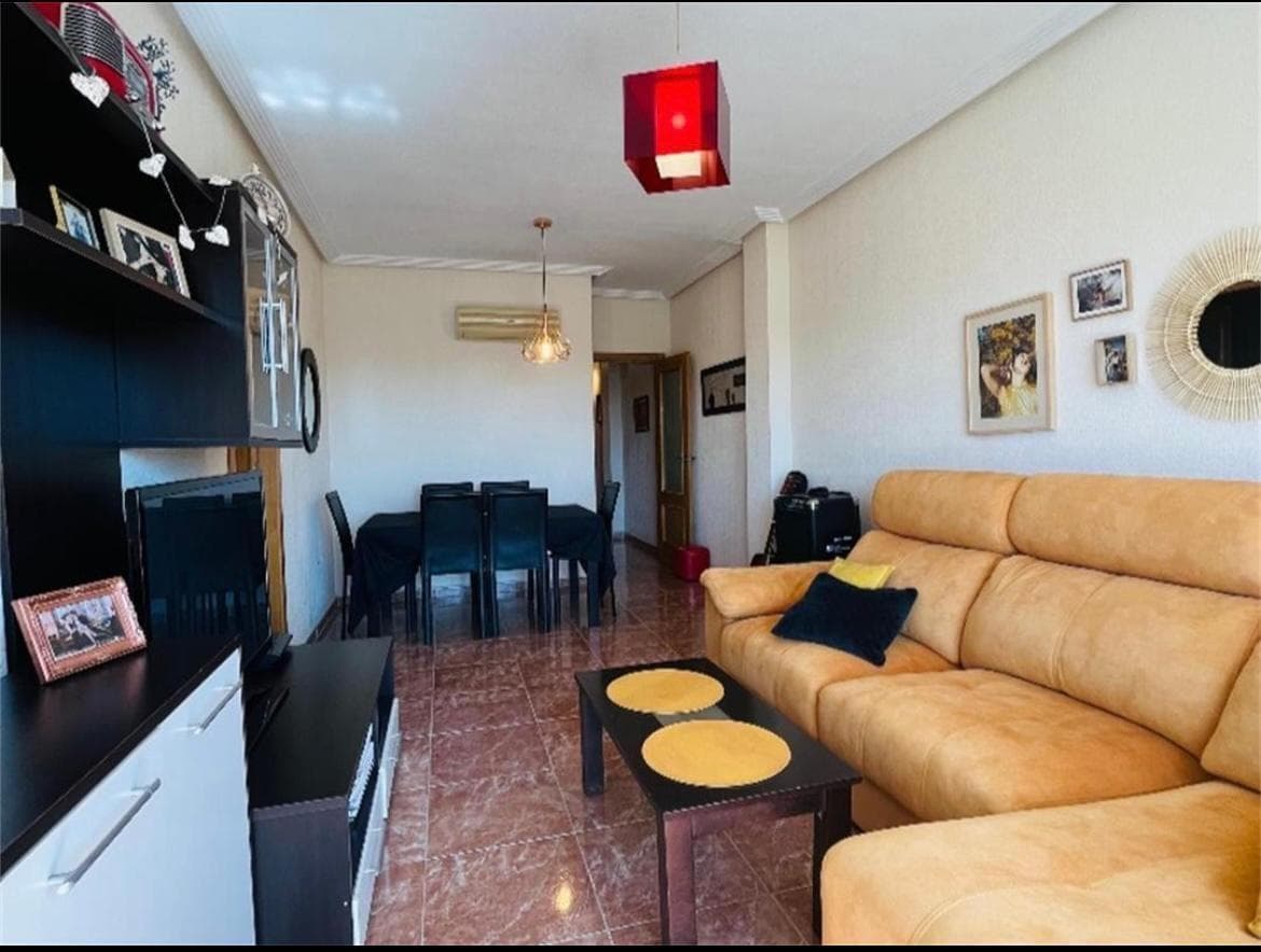 For sale this practical ground floor apartment, located in the town of Formentera del Segura. The property consists of 2 double bedrooms, 2 bathrooms, separate fully fitted and equipped kitchen and spacious living room. It is sold fully furnished and equipped, ready to move into. Formentera del Segura is a municipality located in the province of Alicante, in the Valencian Community, Spain. It is located in the Vega Baja del Segura region, near Rojales and Almoradí, and about 15 km from the Mediterranean coast.