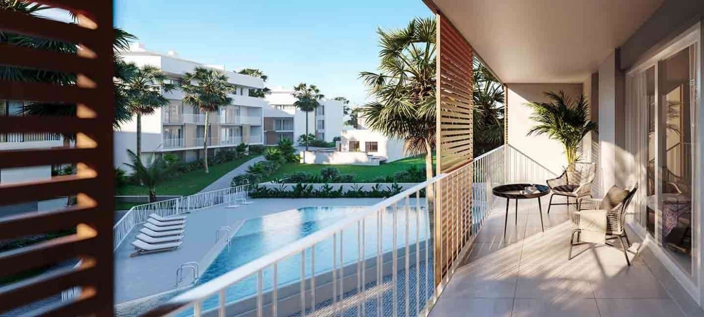 NEW RESIDENTIAL IN JAVEA 5 MINUTES FROM THE BEACH, THE PORT AND THE CENTER !!!

 New residential a few minutes from the beach that consists of 58 homes with 2, 3 and 4 bedrooms distributed on the ground floor with a garden, apartments with terraces on intermediate floors, penthouses and duplexes with large terraces. In addition, all homes will have a garage and storage room. The residential complex will have a swimming pool and a social club.

 You can configure different aspects in the distribution, finishes and extra options of your home. Adapt your new home to your tastes and preferences and create the environment you have always wanted.

 With interiors cared for in detail, the exterior of the house could not be less. Perfectly combining avant-garde trends and the timeless elegance of the most classic constructions, the beautiful aesthetic of the building lies in its façade through textures and colors integrated into its surroundings.

 Enjoying your new home in a magnificent location, with everything you need at your fingertips: restaurants, pharmacies, supermarkets, health centers, and the Molins De La Plana, a green lung in Jávea. In addition, in the vicinity of your new construction home you will find the Jávea bus station and the CV-734 road for easy access.