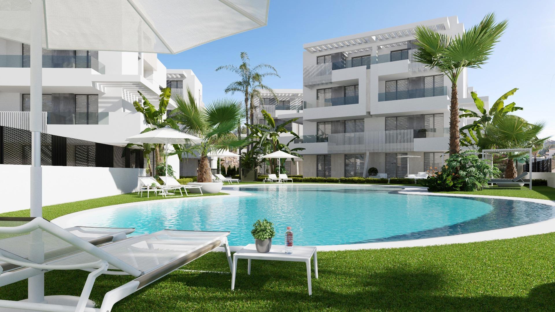 APARTAMENTOS DE OBRA NUEVA EN COMPLEJO PRIVADO EN LA PROVINCIA DE MURCIA&#13;&#13; Complejo residencial de nueva construcción de 6 bloques, un total de 42 apartamentos.&#13;&#13; Preciosos apartamentos de 3 y 2 dormitorios y 2 baños con vistas al gran lago y zonas verdes de este gran complejo de lujo.&#13;&#13; Apartamentos en planta baja con jardín privado, apartamentos en planta alta con solarium privado. &#13;&#13; El complejo cuenta con una piscina comunitaria y todos los apartamentos tienen una plaza de aparcamiento y un trastero.&#13;&#13; Situado en un complejo privado y cerrado, con una entrada de acceso principal y seguridad 24 horas. El complejo está diseñado en torno a una impresionante zona verde de 126.000 m2.&#13;&#13; Cuenta con rutas de senderismo y ciclismo, instalaciones deportivas, pistas de pádel y tenis, un campo de minigolf, jardines, parques para perros, zonas de ocio, casa club.... También en la zona central se encuentra la joya del complejo, un lago artificial cristalino de casi 17.000m2 de superficie de agua, rodeado de playas de arena blanca y palmeras, que trae un trozo del Caribe a la Región de Murcia.&#13;&#13; Hay 2 islas en el lago, una de ellas tiene su propio bar, también hay "Chiringuitos de playa" repartidos por el lago.&#13;&#13; El complejo está estratégicamente situado a menos de 4 km de la playa y de la localidad de Los Alcázares, donde se pueden practicar diversos deportes náuticos, rodeado de varios campos de golf y de la ciudad de Cartagena a menos de 15 minutos en coche y a 22 km del aeropuerto de Murcia, teniendo por tanto una amplia oferta cultural, gastronómica y deportiva al alcance.&#13;&#13;