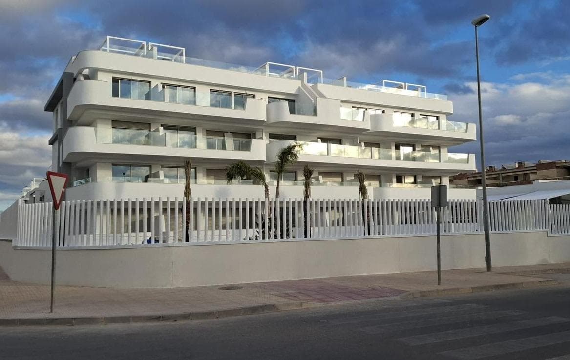 NEW BUILD RESIDENTIAL COMPLEX IN LOMAS DE CABO ROIG

New Build Luxury Residential complex located in Lomas de Cabo Roig.

Complex of 24 apartments and penthouses with 2 and 3 bedrooms, 2 bathrooms, with great common areas, garden &amp; play area around, big swimming pool (including children area and jacuzzi) relax/BBQ, fitness Club and Coworking area, public toilet and underground parking.

Complex has installed a fully equipped gym and fully equipped coworking area with beautiful garden views.

The luxurious experience architectural excellence ensures an intimate complex, providing security, and privacy . 

Lomas de Cabo Roig located one kilometer inland from the coastline of Cabo Roig with beautiful beaches, part of the Orihuela Costa. 

It is situated in an area which is well connected by roads, has plenty of facilities, and shopping centres nearby.

Lomas de Cabo Roig located 30 minutes from Alicante airport and 1 hour Murcia - Corvera airport.