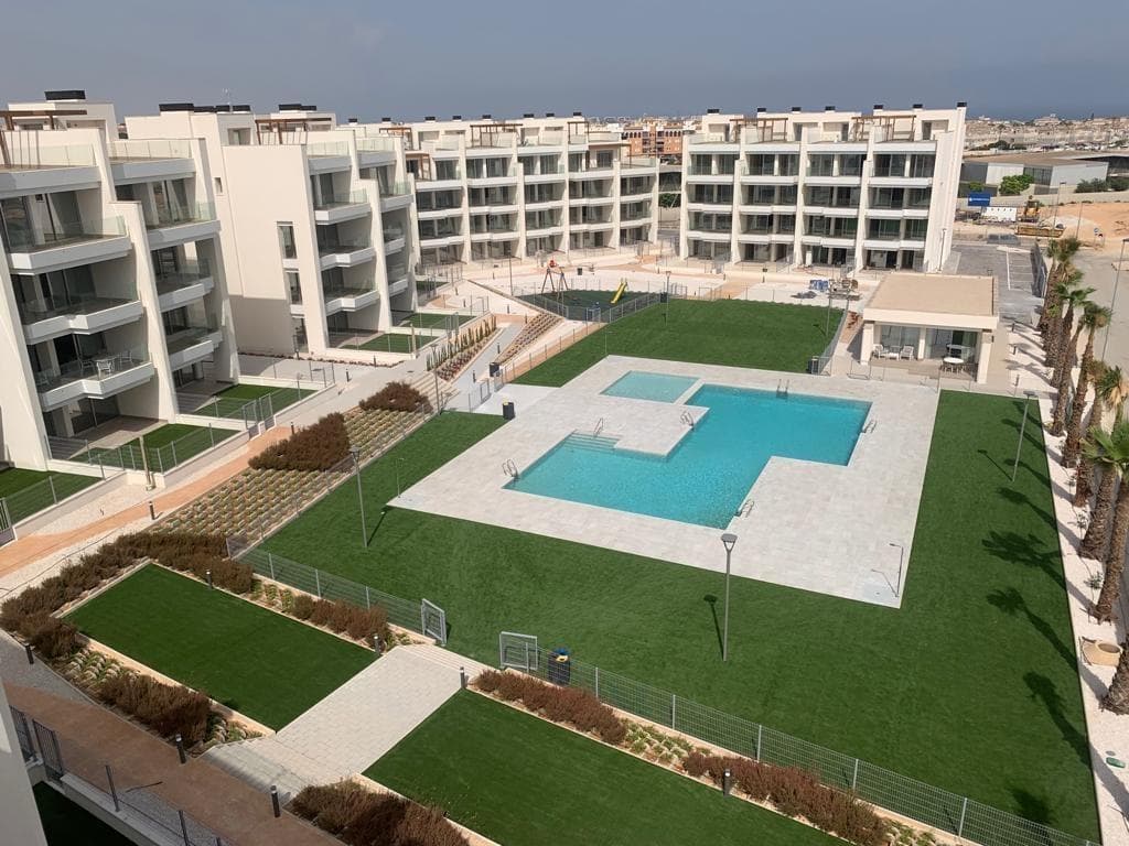 NEW BUILD RESIDENTIAL COMPLEX IN VILLAMARTIN

New Build residential complex of a total of 94 modern 2 bedrooms apartments and penthouses in Villamartin.

You can choose from ground floor apartments with garden, apartments with cosy terraces or penthouses with sunny roof terraces and fantastic views 

Open plan kitchen and the living room, 2 spacious bedrooms with fitted wardrobes, 2 bathrooms, laundry room.

The properties are delivered with white goods, LED lighting package, underfloor heating and shower screens in bathrooms, ducted A/C installed, Legrand smart home system installed, aerothermal system for hot water, motorized blinds and private parking space.

Residential will offer a large communal swimming pool, green areas, sauna, children's playground and gym.

Excellent location close to shops and golf courses.

The Villamartin area is very popular with tourists and residents, most of the community consists of Western European expatriates who have settled there in the last 15 years, virtually transforming the original village into a vibrant all year round destination. 

There a 3 golf courses nearby and the blue flag beaches are just a short 10 minute drive away.

Alicante &amp; Murcia airports are 45 minutes drive away.
