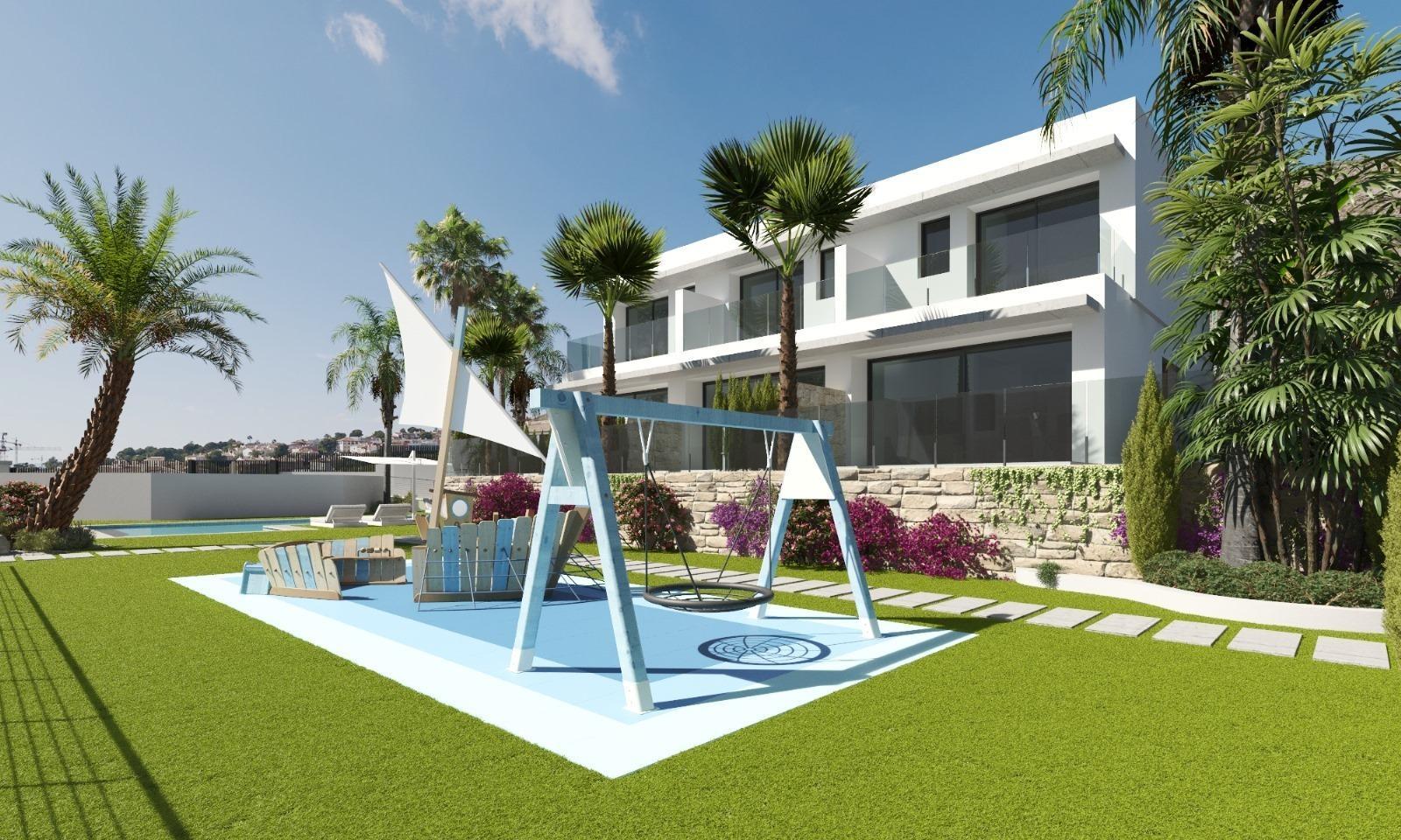 ADOSADOS DE OBRA NUEVA EN FINESTRAT&#13;&#13;Residencial de obra nueva de adosados y pareados en Sierra Cortina, Finestrat.&#13;&#13;Todas las viviendas dispondrán de 3 amplios dormitorios y 3 elegantes cuartos de baño para proporcionar confort y privacidad a sus habitantes. El amplio salón-comedor, con su moderna cocina integrada, será el corazón de la casa, donde familiares y amigos podrán reunirse y disfrutar de momentos inolvidables. Además, la casa estará equipada con preinstalación de aire acondicionado por conductos. La tecnología punta será una característica destacada de esta casa, ya que estará totalmente automatizada gracias a un avanzado sistema de domótica. Desde el control de la iluminación hasta la gestión de la seguridad, todo estará al alcance de la mano. &#13;El jardín privado será un oasis de tranquilidad donde podrá relajarse y disfrutar de la naturaleza. Además, la propiedad contará con una impresionante piscina comunitaria, ideal para refrescarse y socializar con los vecinos, y un parque infantil. &#13;&#13;Las viviendas de obra nueva ofrecerán un espacio cómodo y funcional para toda la familia. También dispondrá de una plaza de aparcamiento privada para mayor comodidad. En definitiva, estas viviendas de obra nueva en Sierra Cortina serán una residencia perfecta para aquellos que buscan un estilo de vida cómodo y lujoso. &#13;&#13;Esta magnífica vivienda de obra nueva estará situada en la exclusiva urbanización Sierra Cortina, a tan sólo 5 minutos de Benidorm.&#13;&#13;