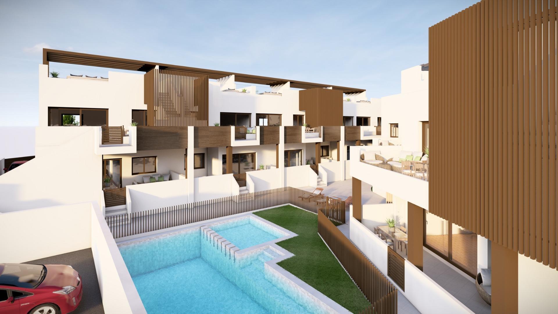 RESIDENCIAL DE OBRA NUEVA DE BUNGALOWS EN PILAR DE LA HORADADA&#13;&#13;Residencial de obra nueva de bungalow apartamentos situado en Pilar de la Horadada.&#13;&#13;Proyecto de Obra Nueva que incluye 16 bungalows de 3 dormitorios y 2 baños, en planta alta con solarium privado y en planta baja con bonita terraza y jardín privado. &#13;Todas las propiedades tendrán acceso a una piscina comunitaria.&#13;&#13;Cada propiedad tiene plaza de aparcamiento.&#13;&#13;Se encuentra en una zona residencial cerca de todos los servicios.&#13;&#13;Pilar de la Horadada es un típico pueblo español en la parte más meridional de la Costa Blanca.&#13;&#13;La gran calle principal tiene supermercados, muchas tiendas, restaurantes y bares y algunas plazas encantadoras.&#13;&#13;Las hermosas playas de Torre de la Horadada y Mil Palmeras con paseo marítimo de arena fina está a sólo 5 minutos.&#13;&#13;Los aeropuertos de Corvera (Murcia) y Alicante están respectivamente a 40 y 55 minutos.&#13;