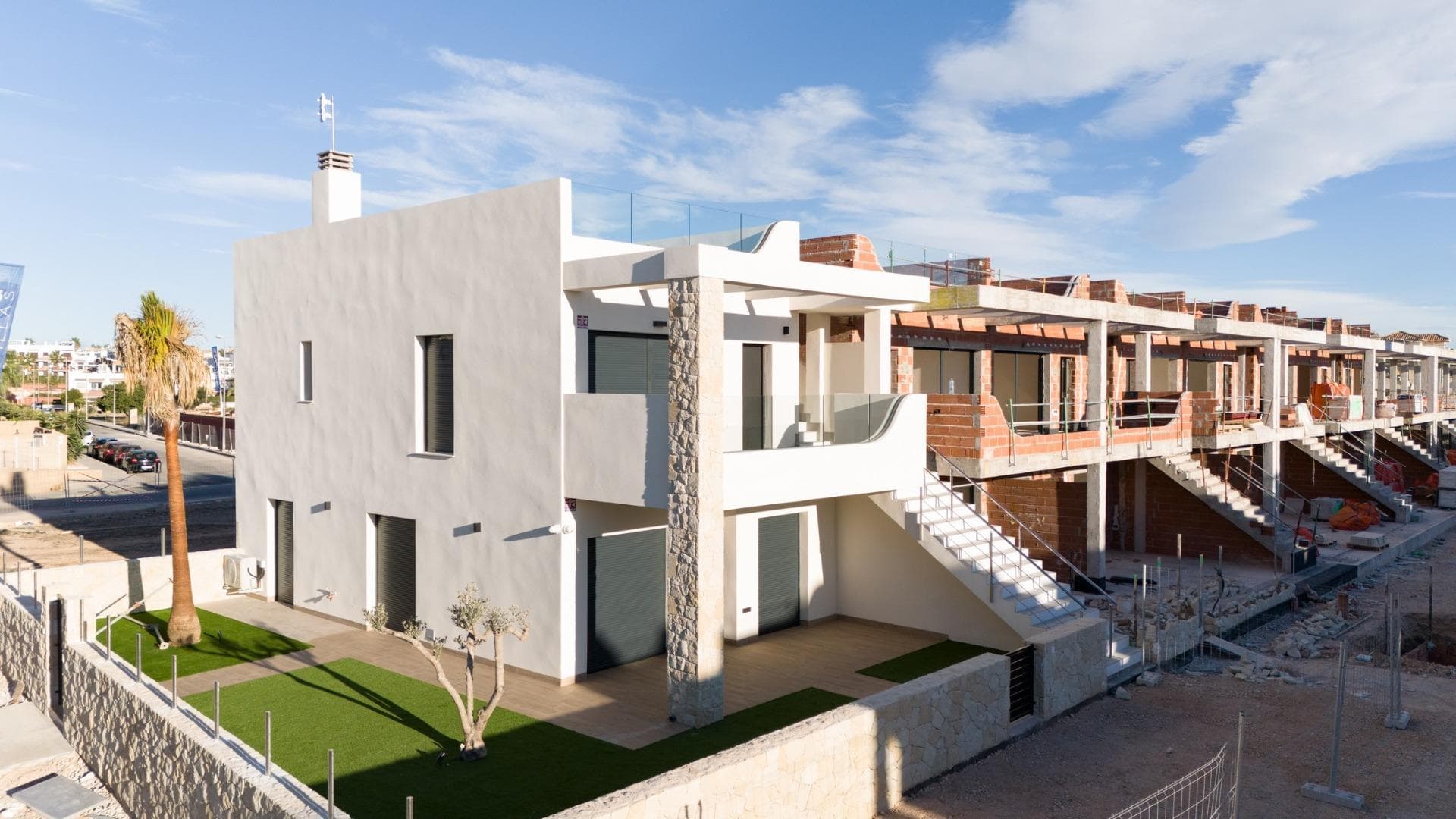 New build bungalows in Pilar de la Horadada

Modern homes close to the beach
Discover this exclusive new build residential complex in Pilar de la Horadada, offering bungalows just 2 km from the beach. Designed for comfort and style, these homes are an excellent opportunity to enjoy life on the Costa Blanca.

Spacious and stylish homes
This development offers 2 or 3 bedroom homes with 2 bathrooms and private parking. Choose from:
Ground floor bungalows with private garden.
Top floor bungalows with private solarium.

Each property is built with high-quality materials and modern finishes, including:
Ducted air conditioning pre-installation.
Aluminum exterior carpentry, double glazing, and injected aluminum shutters.
Security entrance door for added peace of mind.
Aerothermal system for efficient hot water production.
Built-in wardrobes in bedrooms.
Fully equipped bathrooms with furniture and shower screens.

Exclusive Community Features
This private residential complex boasts a beautiful communal pool and landscaped gardens, creating an ideal space for relaxation. Located just outside the town center, residents can walk to supermarkets, restaurants, bars, schools, and other essential services.

Prime Location in Pilar de la Horadada
Pilar de la Horadada is a charming Spanish town in the southernmost part of the Costa Blanca. It offers a vibrant main street with numerous shops, supermarkets, restaurants, and picturesque squares.

The stunning beaches of Torre de la Horadada and Mil Palmeras are only 5 minutes away, featuring fine golden sand a scenic promenade. The town also offers well-developed cycling paths and walking trails, along with a variety of sports activities.

Convenient Access to Key Destinations
Lo Romero Golf Course – 5 km (10-minute drive).
Corvera Airport (Murcia) – 40 km (40-minute drive).
Alicante Airport – 55 km (55-minute drive).
Shopping Centers (La Zenia Boulevard) – 15 km (15-minute drive).
Torre de la Horadada Marina – 3 km (5-minute drive).

Secure Your Dream Home Today
Don't miss this fantastic opportunity to own a brand-new home in a prime location. Contact us today for more information and to arrange a visit!