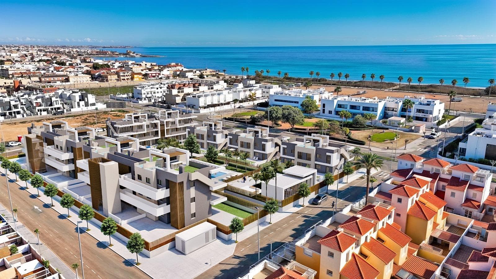 Apartamentos Turísticos de Lujo a Sólo 150m de la Playa de Las Higuericas - Torre de la Horadada

Nueva Promoción Exclusiva con Licencia de Alquiler Incluida
Bienvenido a un nuevo complejo residencial en Torre de la Horadada, a sólo 150 metros de las arenas doradas de la Playa de Las Higuericas. Este moderno proyecto ofrece 48 apartamentos turísticos completamente amueblados, todos ellos entregados con licencia de alquiler a corto plazo, lo que lo convierte en una inversión ideal para el alquiler vacacional o el disfrute personal.

Elija entre 42 unidades de 3 dormitorios y 2 baños o 6 unidades de 2 dormitorios y 2 baños, todas ellas cuidadosamente diseñadas para maximizar el confort, el estilo y la funcionalidad.

Diseños pensados para la vida en la costa
Cada propiedad está diseñada para satisfacer las diferentes necesidades de estilo de vida:

Las unidades de la planta baja cuentan con amplios jardines privados con vistas a las zonas comunes.
Los apartamentos de la primera planta ofrecen amplias terrazas, algunas con vistas parciales al mar.
Los áticos cuentan con solariums privados con vistas al mar y cocinas al aire libre, pérgolas, jacuzzis y césped artificial.

Todas las viviendas incluyen una plaza de aparcamiento subterráneo privado y un trastero. La finalización de la primera fase está prevista para el verano de 2026.

Totalmente equipadas y listas para entrar a vivir
Estas viviendas se entregan totalmente equipadas para su ocupación inmediata, incluyendo:

Mobiliario y decoración completos de estilo mediterráneo
Cocinas totalmente equipadas con electrodomésticos
Lavaderos independientes
Calefacción por suelo radiante en toda la vivienda
Aire acondicionado por conductos (frío/calor)
Ropa de cama y menaje
Las ventanas cuentan con persianas eléctricas y cristal termoacústico Climasun, mientras que los sistemas aerotérmicos de eficiencia energética proporcionan agua caliente.

Zonas comunes de estilo resort para disfrutar todo el año
La urbanización incluye amplias zonas comunes, como:

Piscina exterior para adultos y niños
Parque infantil
Zonas verdes ajardinadas
Zona de bienestar en el sótano con piscina cubierta climatizada, chorros de masaje, sauna y un gimnasio totalmente equipado
Cada detalle ha sido diseñado para proporcionar a los residentes y huéspedes una experiencia mediterránea relajante y lujosa.

Ubicación privilegiada con fácil acceso a las principales atracciones
Esta inmejorable ubicación ofrece proximidad a lo mejor de la Costa Blanca y la Costa Cálida:

Playa de Las Higuericas - 150 m
Campo de Golf Lo Romero - 10 km
Centro Comercial Dos Mares - 11 km
Puerto de San Pedro del Pinatar - 8 km
Aeropuerto de Murcia - 30 km
Aeropuerto de Alicante - 65 km

Asegure su inversión en la costa hoy mismo
Si está buscando una casa de vacaciones o una inversión para alquiler, esta es su oportunidad de poseer una propiedad de primera calidad cerca de la playa en una de las zonas más solicitadas. ¡Póngase en contacto con nosotros ahora para obtener más información o programar su visita a Torre de la Horadada!