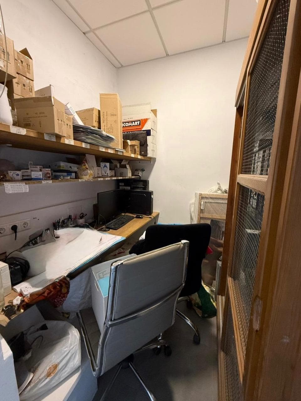 Gallery image