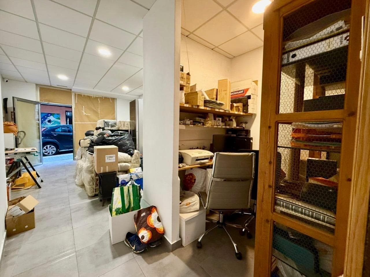 Gallery image