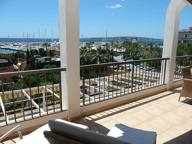 Have you ever dreamt of living right next to the most expensive and beautiful yachts of Mallorca? Where top restaurants and ammenities as well as a beach with turquoise water is just a short walk away? Then have a look at this property!

Spacious frontline, south facing, apartment in this highly sought-after community with great sea views and overlooking Puerto Portals marina. Ideally located for the fashionable bars, restaurants, and boutiques and just a short stroll to the beach. The accommodation includes a large open plan main living/dining room and fully fitted kitchen with quality appliances leading to a spacious sun terrace.There are three double bedrooms all with fitted wardrobes and two bathrooms including the master suite with en-suite bathroom. Air conditioning (heat/cool) throughout, secure garage for one car, fabulous community swimming pool, bathing terraces and landscaped gardens. Direct access to the marina and main entrance just a short walk to Portals Nous village, Supermarkets, and all amenities.

Viewings possible from now on! Contact us now, because this property will surely be very demanded.