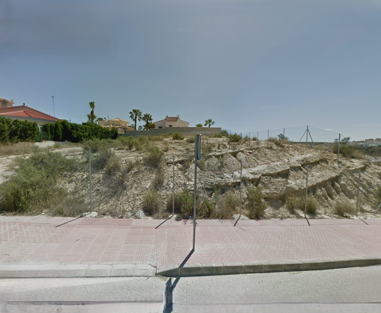 2 residential plots for sale with total area of 1.142 m2. One plot is 636 m2 (230.000EUR) and the other 506 m2 (220.000 EUR). Selling both plots together, impossible to buy separately. Possibility to join both plots and build one villa or build 1 detached house on each plot. Permitted height ground floor + 1. Basement is allowed. 

South facing. Located on a hill, open views guaranteed for life. Old construction project is available with expired building license, possibility to renew. 

Please contact us for further details and the price. Purchase costs and taxes are not included in the price.