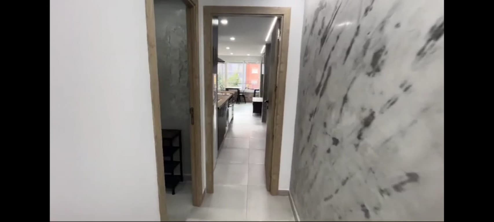 Charming Investment Property: 2 Renovated Apartments Near the Beach i. Ideal investment opportunity in Benidorm!This 90&8239;m² property, located on the 2nd floor of a building on Avenida Jaime I, is divided into two fully independent and recently renovated 1-bedroom apartments. Each unit features a modern open-plan kitchen, air conditioning, one bedroom, one bathroom, and a cozy living area.Just a 5-minute walk from the beach, this location is perfect for holiday rentals and is currently generating high returns with year-round occupancy. One of the apartments faces the staircase and patio, and comes fully equipped and ready for continued use as a vacation rental. Don’t miss out on this turnkey income-generating opportunity in one of Costa Blanca’s most desirable locations.