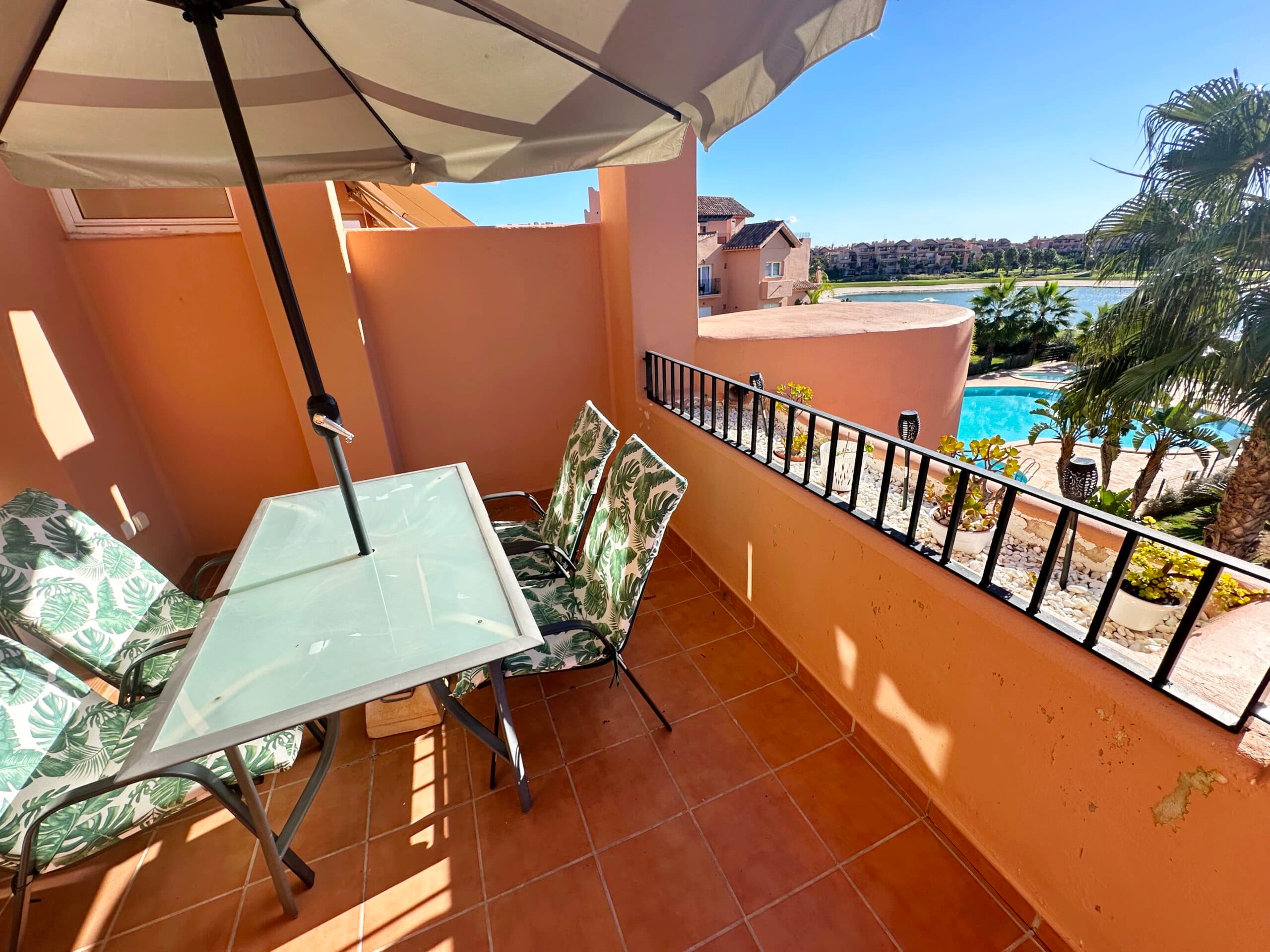 We are thrilled to offer this south facing one bedroom one bathroom apartment for sale on the beautiful Mar Menor Golf Resort.  The apartment gets year round sun and enjoys wonderful views over the swimming pool and countryside, with some gorgeous sunsets.  It is being sold furnished with integral hot and cold aircon and allocated underground parking with lift access to the property.  The apartment has a spacious terrace with plenty of room for outdoor dining and sunbathing.  On the resort you will find a supermarket, MMGR club with padel, gym, mini golf and restaurant, the clubhouse and 5 star Ona Hotel.  Just outside the resort there are a plethora of bars and restaurants.  The Mar Menor beach town of Los Alcazares is a short drive away, Murcia airport 20 minutes drive and Alicante approximately one hour.You enter into the bright and sunny apartment with open plan living.  The kitchen is fully equipped with all mod cons and has a breakfast bar.  The lounge are is light and airey with patio door access to the tiled terrace where you can enjoy the gorgeous views.  There is a good sized bathroom, double bedroom with fitted wardrobes and patio door access to the terrace.  There is a useful cupboard housing the water heater.  This is a fabulous property with views to die for.  Contact us to book a viewing appointment.