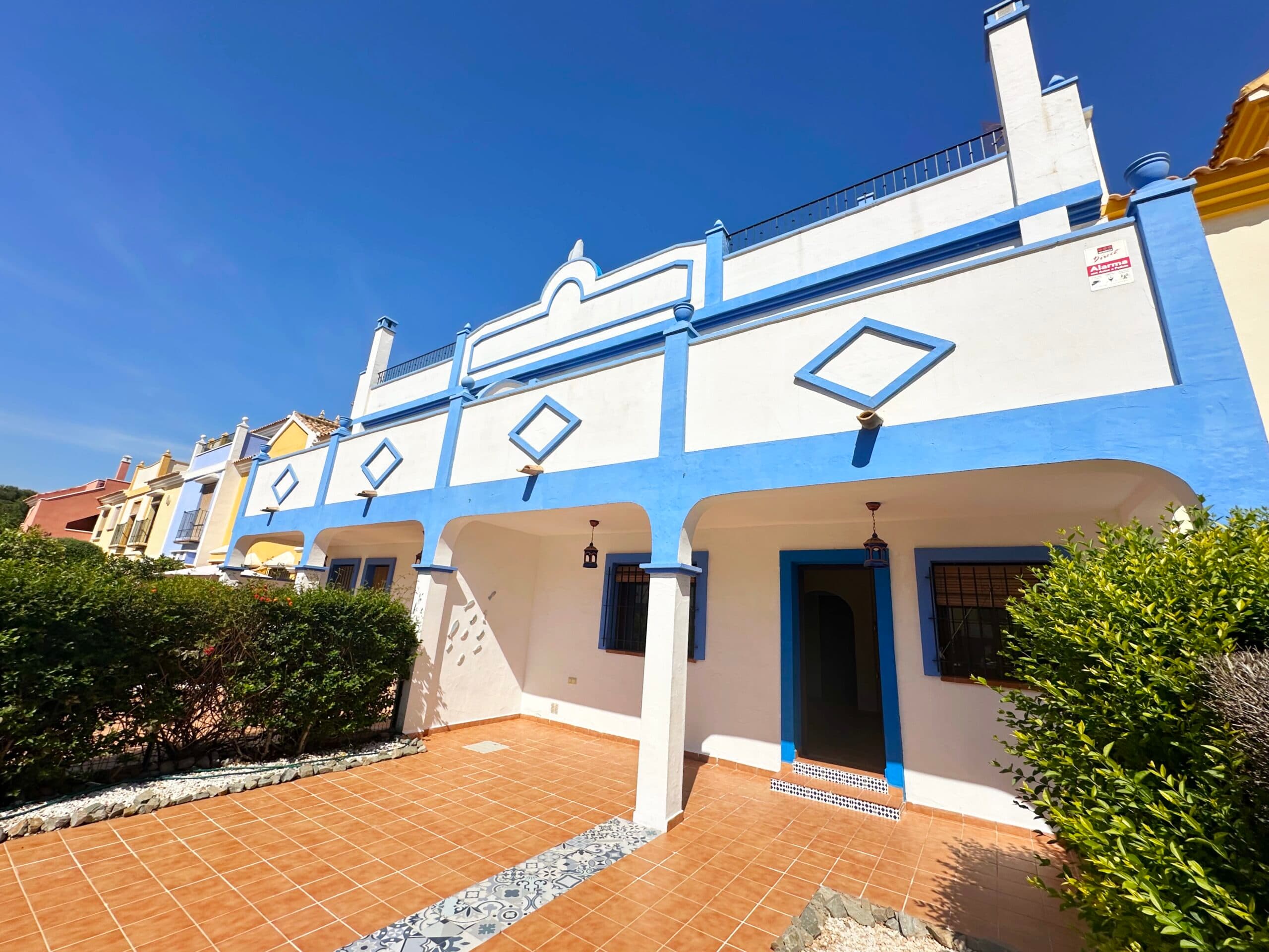 This is a great opportunity to purchase a South-East facing villa located in the popular Senorio de Roda urbanisation, close to Roda golf course and just 1.5km from the beach. Within a a short walk you can find restaurants and bars.The villa has access to a communal swimming pool at the end of the street. There is a living room with open plan kitchen, three bedrooms, two bathrooms and a driveway providing off street parking. There are two lovely sunny first floor terraces and a spacious roof solarium. The property backs on to a lovely communal area which has a fountain and seating areas.This villa is ideally located close to amenities and would make an ideal permanent or holiday home. Contact us to arrange a viewing.