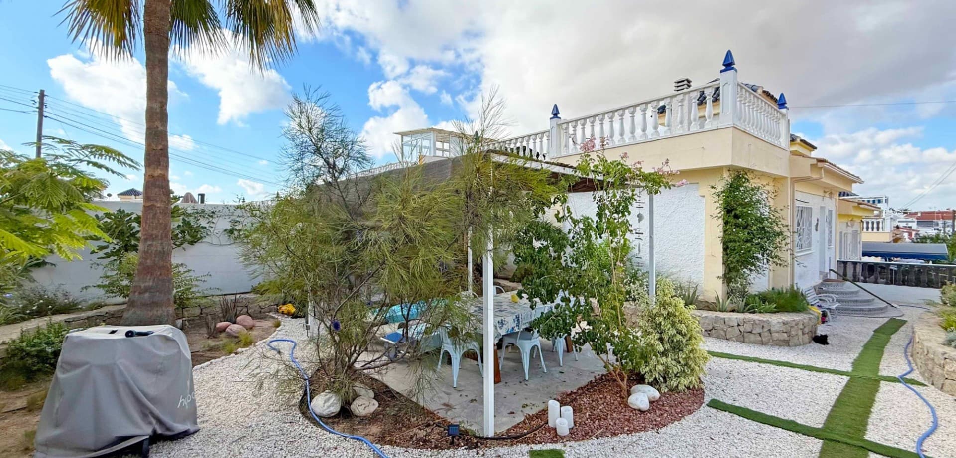 This beautifully renovated semi-detached house in the sought-after area of Ciudad Quesada offers the perfect blend of modern comfort and Mediterranean charm. Set on a huge corner plot with a stunning garden, the property provides plenty of space for outdoor living – with the possibility to build your own private pool.

Inside, the home features 2 bright bedrooms and 1 modern bathroom, alongside an inviting open plan living room with a cozy log burner, ideal for year-round living. A sunny back terrace with full privacy makes the perfect spot for relaxing or entertaining.

The property also boasts a spacious roof terrace, where you can enjoy sunshine and open views. As part of a well-maintained community, residents benefit from access to a beautiful communal pool.

✨ Key Features:





Fully renovated semi-detached house





2 Bedrooms & 1 Bathroom





Huge corner plot with landscaped garden





Space to build a private pool





Open plan living with log burner





Sunny private back terrace





Roof terrace with open views





Access to communal pool





Located close to shops, restaurants, and just a short drive to the beaches of the Costa Blanca, this home is perfect as a holiday retreat, rental investment, or permanent residence.