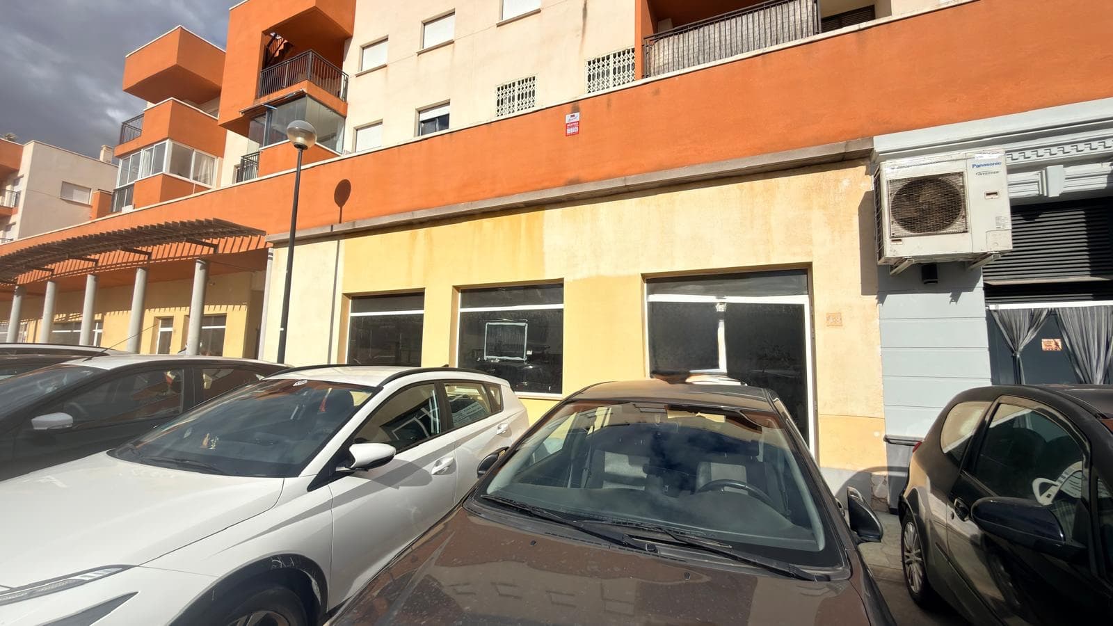 Gallery image
