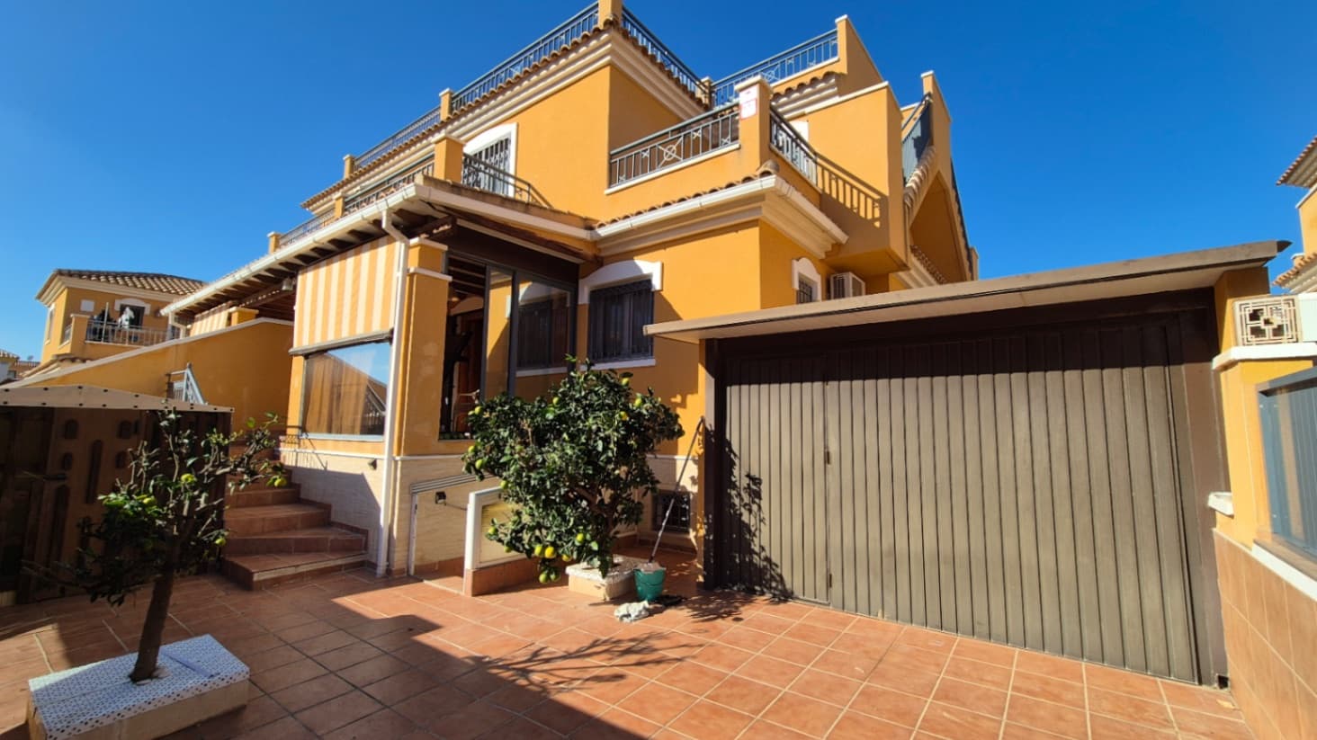 Beautiful 3-Bedroom, 2-Bath South-Facing Home in Sector 25, Aguas Nuevas – TorreviejaLocated in one of the most sought-after areas of Torrevieja, this stunning south-facing property in Sector 25, Aguas Nuevas offers the perfect combination of comfort, space, and convenience.The home features 3 spacious bedrooms and 2 modern bathrooms, designed for both family living and entertaining. Its sunny orientation ensures natural light throughout the day, creating a bright and welcoming atmosphere in every room.A private garage provides secure parking and additional storage, while the highlight of the property is the complete under-build, which includes a fully equipped kitchen—ideal for extended family, guests, or even as a separate living area.Situated in the best area of Aguas Nuevas, this property offers easy access to beaches, shopping, schools, restaurants, and all the amenities Torrevieja is famous for, while still enjoying a quiet, residential setting.This is a rare opportunity to own a high-quality home in one of Torrevieja’s most desirable neighborhoods.