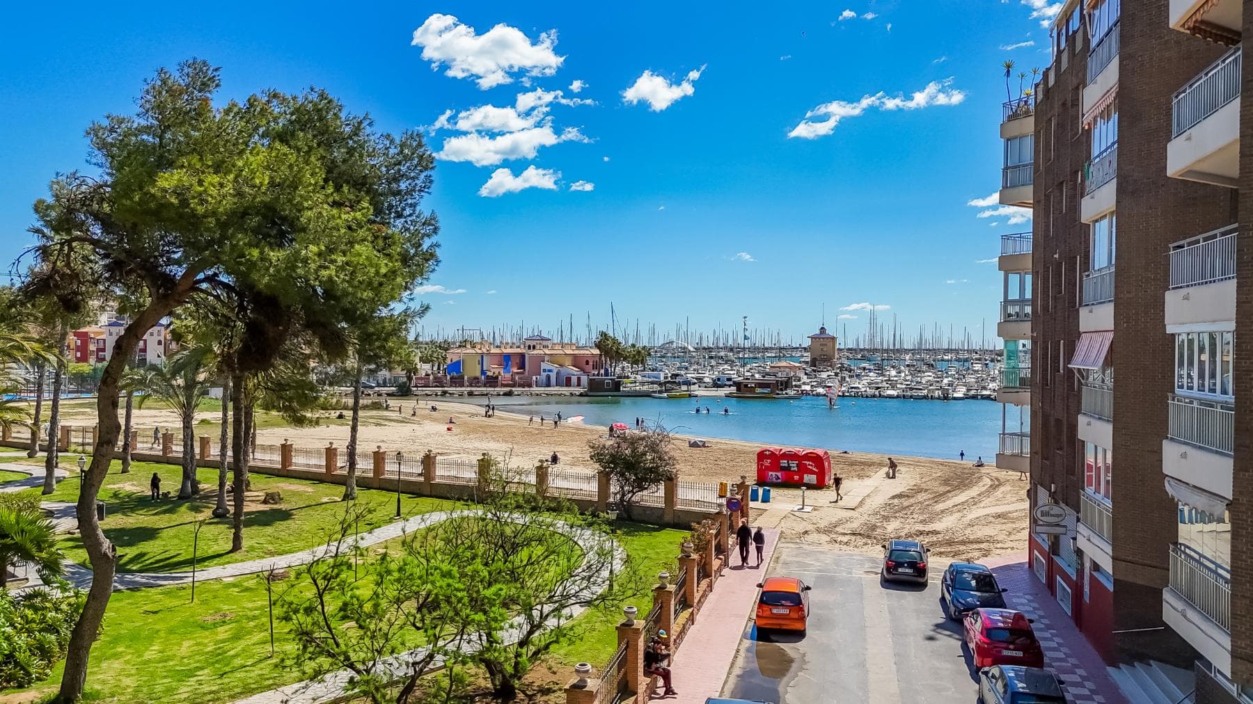 Bedrooms: 3, Bathrooms: 2, Apartment in Torrevieja, Alicante, Spain