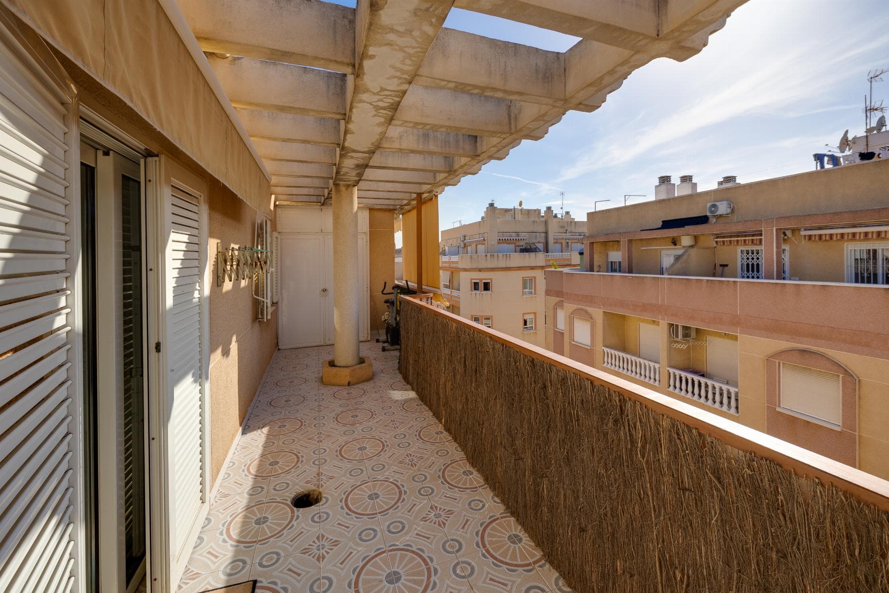 DREAM PENTHOUSE IN TORREVIEJA YOUR NEW LIFE STARTS HERE Ready to fall in love with every sunrise This exclusive penthouse in Torrevieja, priced at €169,500, is a true Mediterranean gem designed for those seeking comfort, sunshine, and a vibrant coastal lifestyle. Its privileged location puts you close to everything you need Blue Flag beaches, the charming Parque de las Naciones, shops, restaurants, supermarkets, pharmacies, bars, shopping centers, and just 40 minutes from Alicante International Airport.Living here means embracing the Mediterranean lifestyle with every modern convenience. A penthouse ready to move into, ideal as a permanent home, an investment, or a holiday retreat. MAIN FEATURES OF THE PENTHOUSE Total area 80 m² built Spacious 13 m² terrace, perfect for enjoying sunset dinners 2 bright and spacious bedrooms 1 full bathroom + 1 additional guest toilet Fully equipped independent kitchen Solarium with Southwest orientation sunshine all day long IBI €212/year Year built 1996 Condition Excellent, ready to move in Distance to the beach 620 mTorrevieja is not just a destination its a way of life. Its exceptional climate over 300 sunny days per year, peaceful yet cosmopolitan atmosphere, and beautiful natural surroundings make it a truly unique place. Just minutes away, you can explore the Pink Salt Lakes of Torrevieja, a natural wonder unique in Europe, stroll along the Juan Aparicio Promenade, relax on Playa del Cura, or discover the nearby coves of La Mata, Cabo Roig, and Punta Prima all perfect for enjoying the Mediterranean at its finest. Torrevieja offers quality of life, well-being, and an energy that makes you want to stay forever.Dont wait any longer this penthouse is your opportunity to live the Mediterranean dream youve always imagined. Contact us today and discover your new home under the Torrevieja sun.