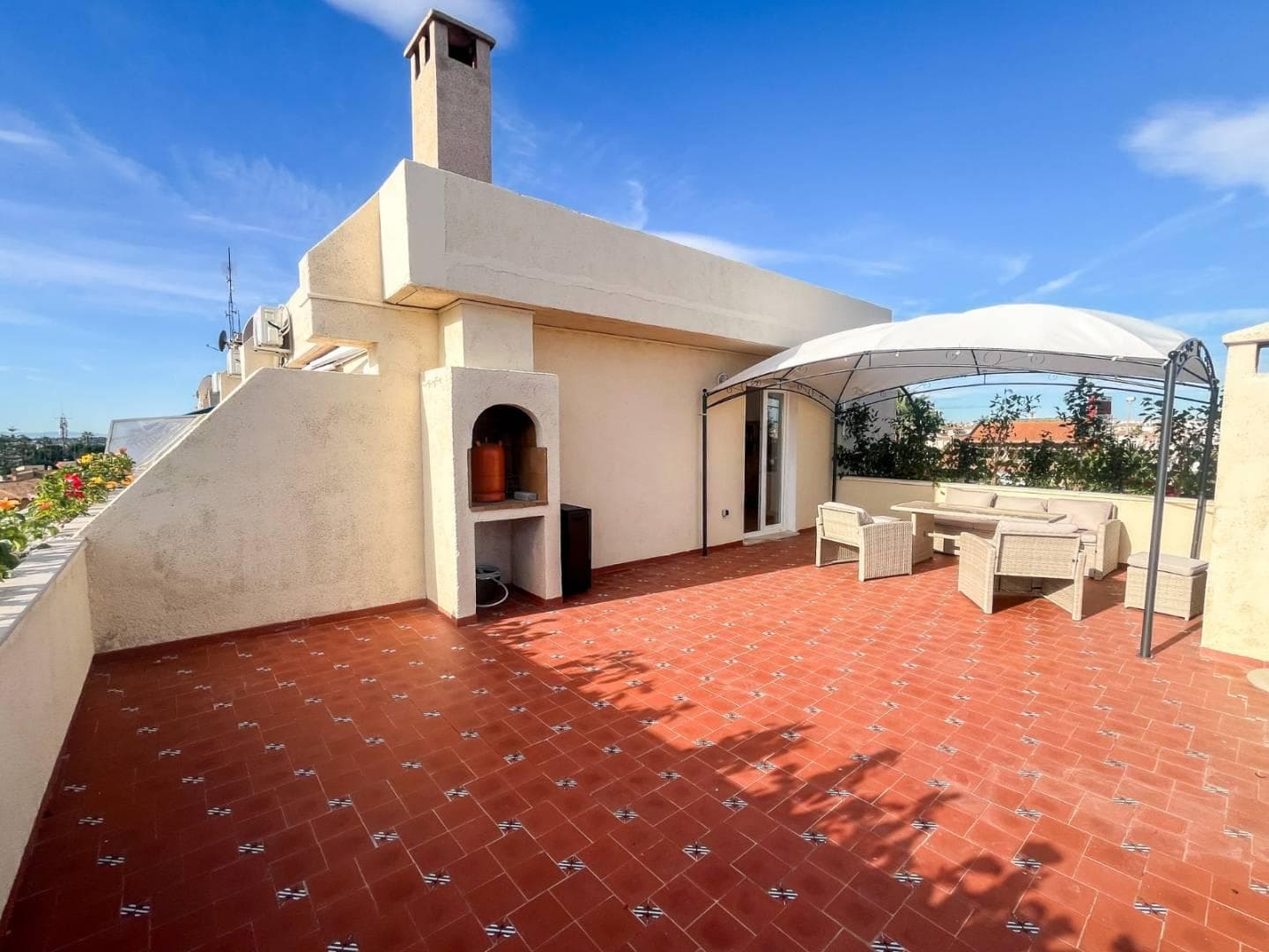 Exclusive Penthouse in Punta Prima with Large Terrace and Sea Views €254,000Property located in a strategic point of Punta Prima, designed for people looking for mobility, comfort and a premium level of quality. Everything is within reach supermarkets, shops, restaurants, pharmacies, bars and a large terrace with sea views that turns any day into a high-value experience. Just a few steps from the beach, this penthouse blends coastal living with total accessibility.Inside, the layout is designed to maximize functionality, natural light and spaciousness. Located on the third floor with lift, this penthouse offers climate comfort, continuity between spaces and strong potential for both residential living and investment. The American-style kitchen, modern and fully equipped, creates an open and social environment that connects with the living room.Main Features 97 m² built 2 bedrooms (one with direct access to the terrace) 2 full bathrooms Spacious living-dining room Fully equipped American kitchen Terrace + balcony (total 50 m²) Air conditioning Built-in wardrobes South facing Building with lift Sea views Furnished Second-hand property in excellent conditionKey DetailsThis penthouse stands out for its natural light, spacious interiors, direct outdoor connection and a terrace that multiplies possibilities remote work, after-work moments, outdoor dining or pure Mediterranean relaxation. The location is a strong competitive advantage consolidated area, immediate services and Blue Flag beaches that boost quality of life and investment value.SurroundingsPunta Prima is one of the most sought-after areas of the Costa Blanca. Beaches such as La Zenia, Cabo Roig or Playa Flamenca are known for their clean waters, golden sand and well-maintained surroundings. This penthouse places you at the heart of the Mediterranean ecosystem, where life becomes easier, more comfortable and truly enjoyable.