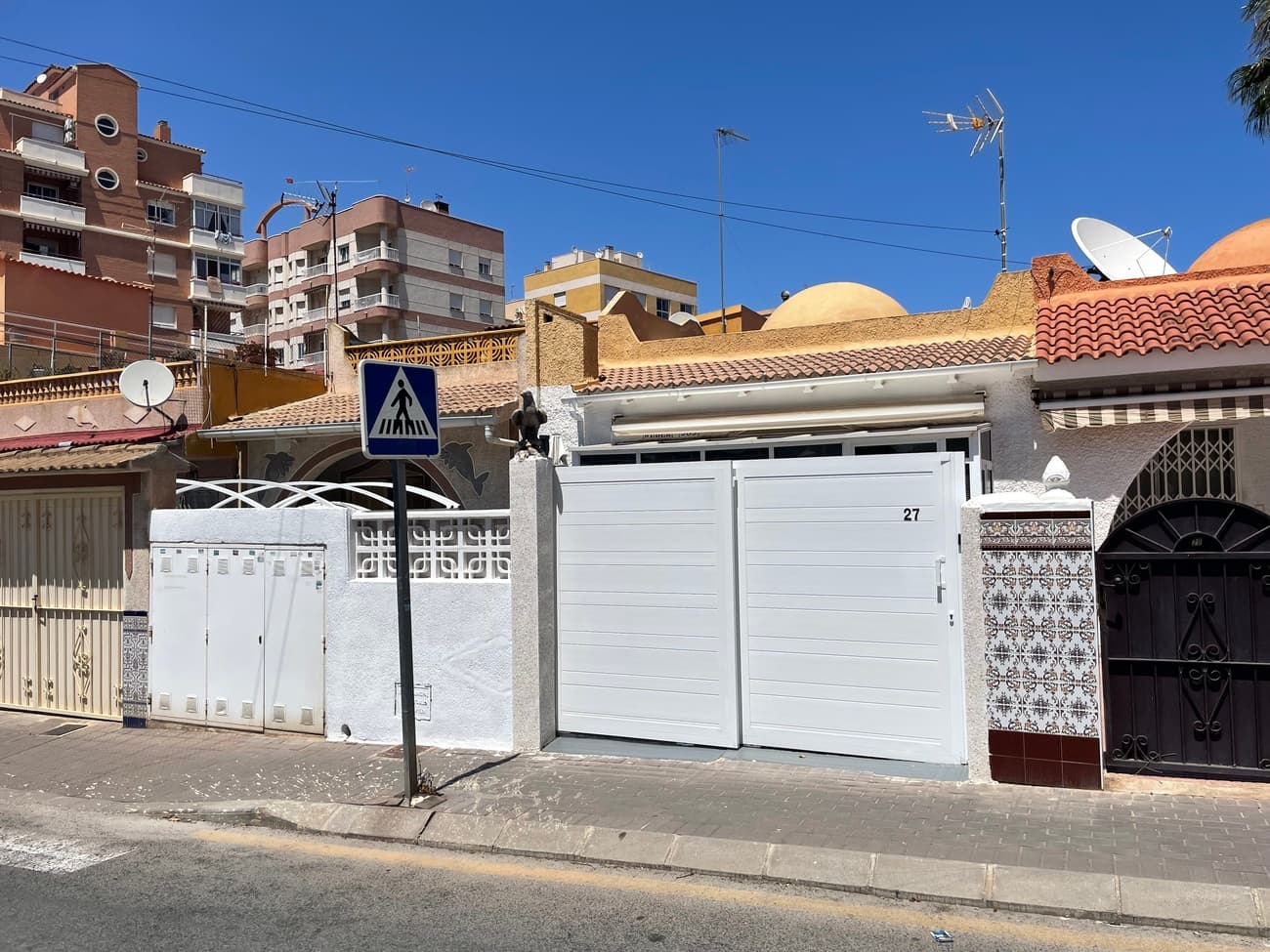 Bedrooms: 2, Bathrooms: 1, Bungalow in Torrevieja, Alicante, Spain