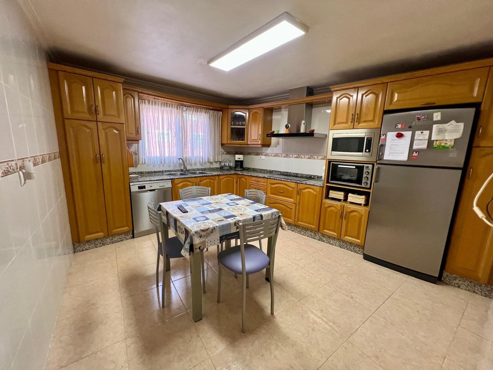 This well-maintained two-story semi-detached home in the town of Pinoso offers comfortable living with a practical layout and bright spaces throughout. The property features three bedrooms and two bathrooms, providing plenty of room for family or guests. The spacious, fully equipped kitchen offers ample storage and workspace, ideal for everyday cooking or entertaining. The living areas are well-lit, and the home is fitted with air conditioning for year-round comfort. A private garage provides convenient parking and additional storage, while the sunny terrace offers a pleasant outdoor area to relax or enjoy meals in the open air.Located in the charming and traditional town of Pinoso, this home is within easy reach of local shops, restaurants, and essential services. Pinoso is known for its welcoming community, local markets, and beautiful surroundings of vineyards and countryside. The town offers a peaceful lifestyle with good connections to larger cities such as Alicante and Murcia, both less than an hour's drive away. This property is an excellent choice for those seeking a comfortable home in a quiet, authentic Spanish setting with all necessary amenities close by.If you liked this property, do not hesitate to contact us to organize a visit, we will be happy to help you!We have a large portfolio of properties in the Costa Blanca and Costa Calida areas, specialising in country properties, villas, fincas, building plots and design and build options in the Alicante and Murcia regions with a particular emphasis on Elda, Monovar, Pinoso, Sax, Villena, Aspe, Fortuna, Albacete and many more surrounding areas. We have been established since 2004 and have decades of experience between the team which we bring to bear to help you find and secure your new dream home. We help you every step of the way to make sure your purchase in Spain is safe and hassle free. We are not here to sell you a property, we are here to help you realise your dream and find what is right for you. With us you are in the safest hands. Contact us now to have a no obligation chat about how you too can realise your dreams.