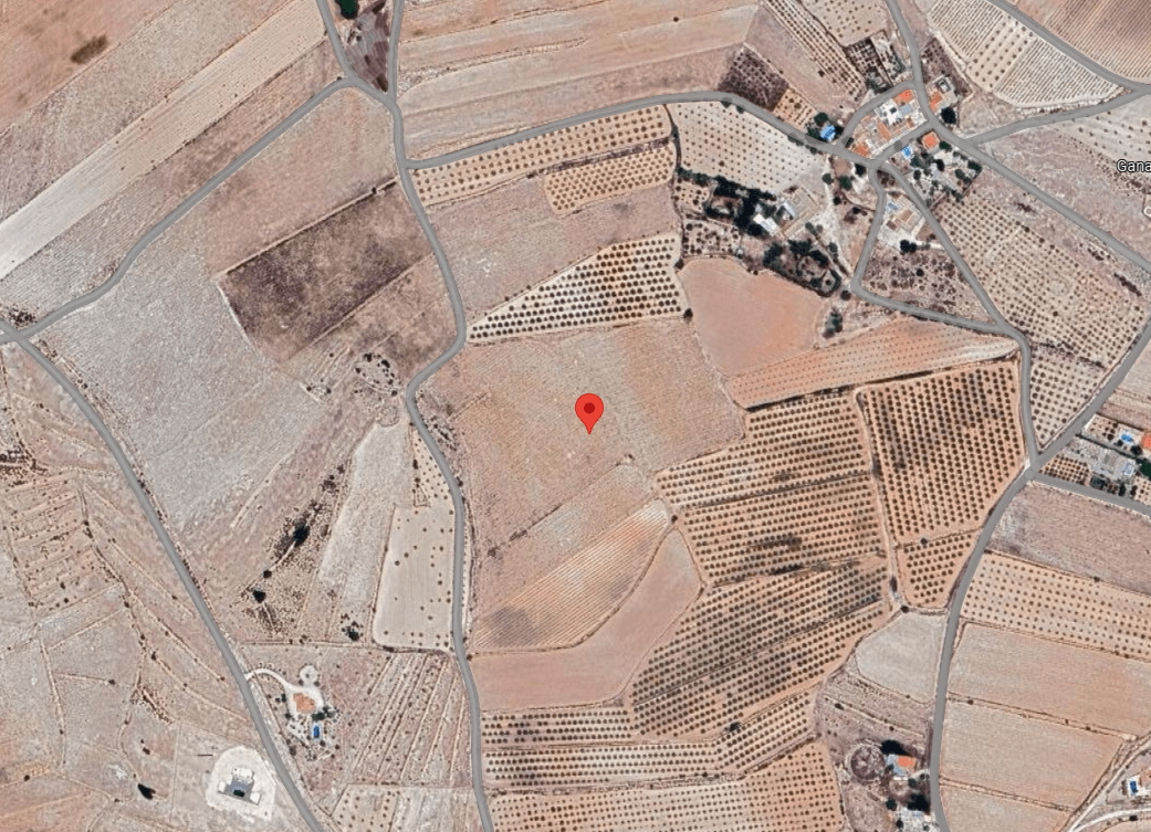 This building plot of 42,248 m² is situated in a peaceful hamlet just outside Pinoso. The land benefits from irrigation water and offers the potential to be divided into four separate plots. Local regulations allow for construction of up to 2% of the plot size, with the option to build on two levels, providing flexibility for multiple projects or a larger development.The Area: Pinoso, located in the Alicante region, is known for its wine production, olive groves, and natural beauty. This small town offers a tranquil lifestyle while still being close to essential amenities such as shops, restaurants, and healthcare facilities. The surrounding countryside is perfect for outdoor activities, making this an attractive area for those seeking a rural retreat with the possibility of development.We have a large portfolio of properties in the Costa Blanca and Costa Calida areas, specialising in country properties, villas, fincas, building plots and design and build options in the Alicante and Murcia regions with a particular emphasis on Elda, Monovar, Pinoso, Sax, Villena, Aspe, Fortuna, Albacete and many more surrounding areas. We have been established since 2004 and have decades of experience between the team which we bring to bear to help you find and secure your new dream home. We help you every step of the way to make sure your purchase in Spain is safe and hassle free. We are not here to sell you a property, we are here to help you realise your dream and find what is right for you. With us you are in the safest hands. Contact us now to have a no obligation chat about how you too can realise your dreams.
