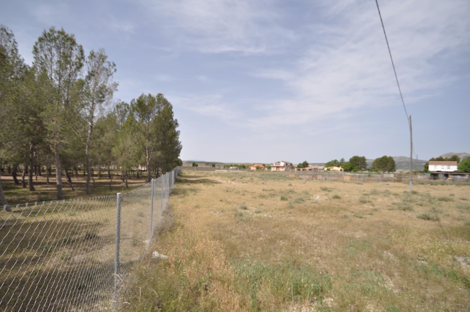 Land at only 5 minutes drive to Villena